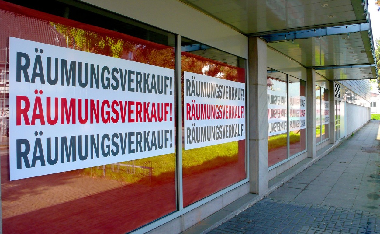 closed Hertie store in Herdecke, Germany, North Rhine-Westphalia, Ruhr Area, Herdecke