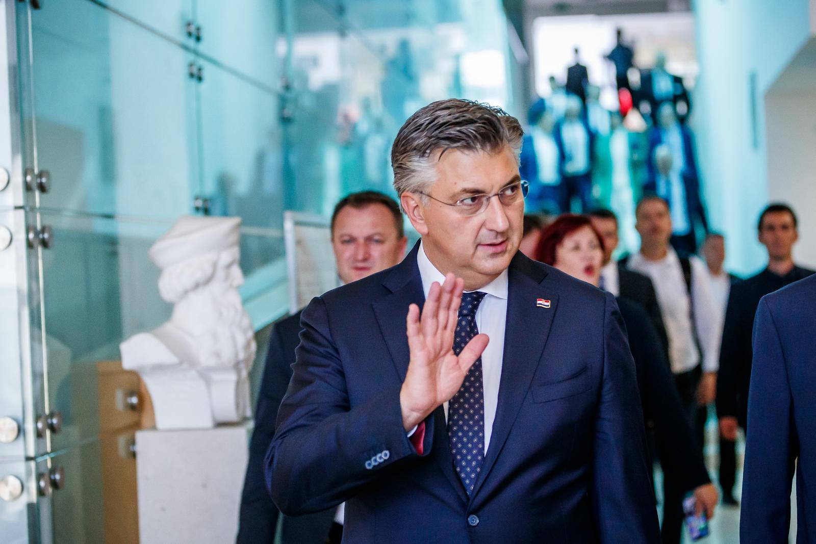 Split: Plenković na otvorenju izložbe Sv. Jeronim u Sveučilišnoj knjižnici