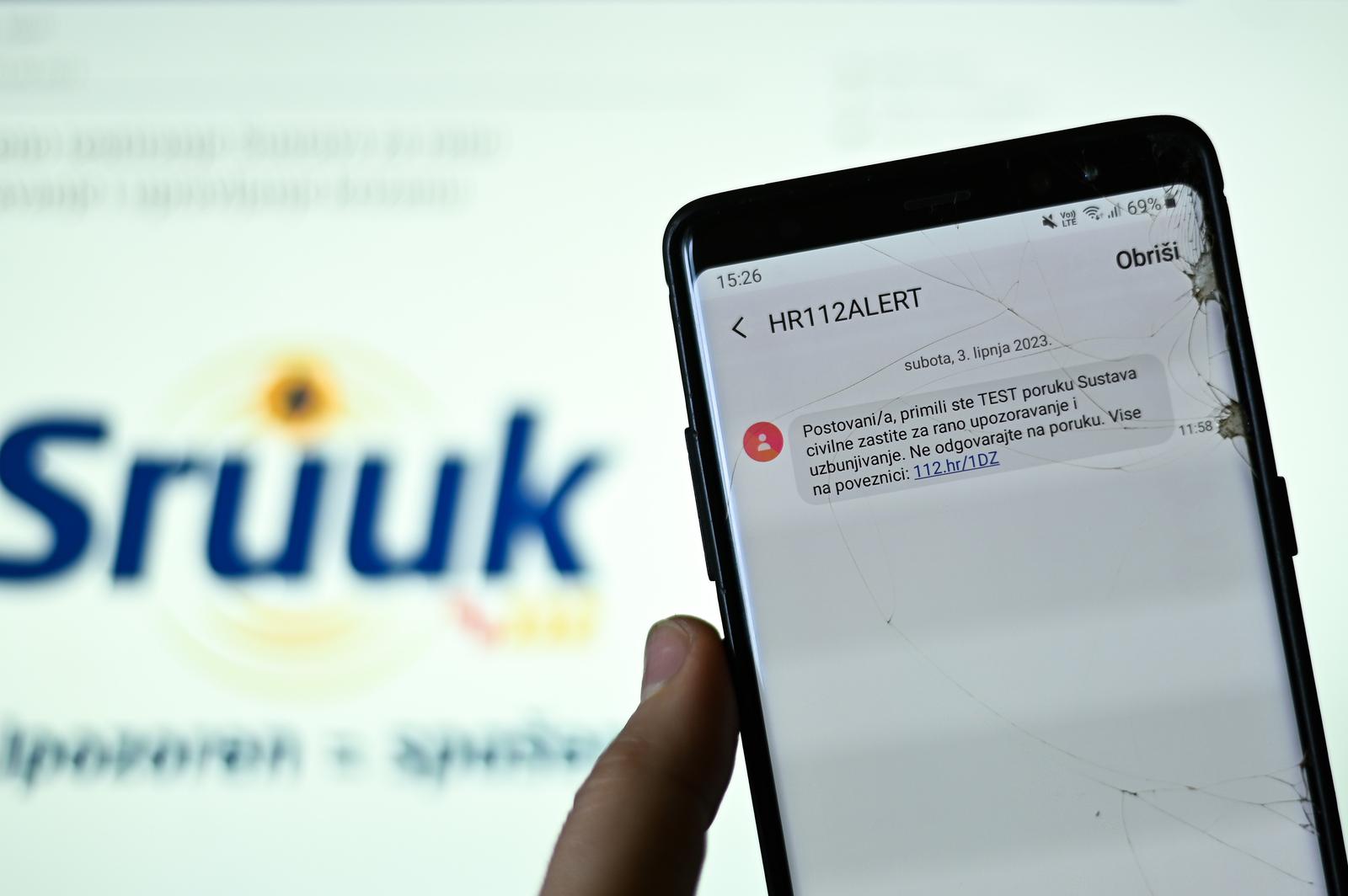 Zagreb: Test poruka Sustava civilne zaštite za rano upozoravanje i uzbunjivanje