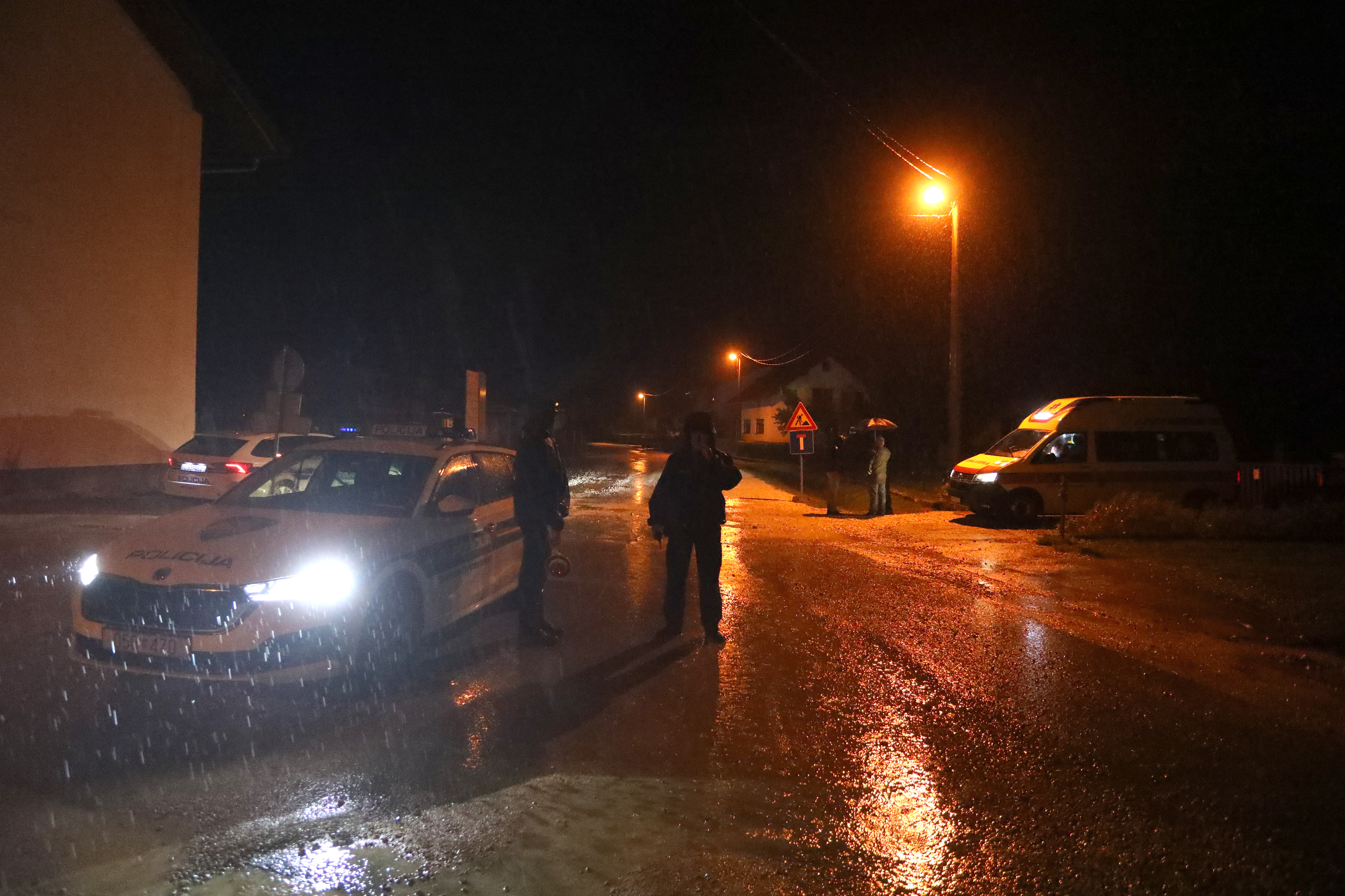 U pucnjavi u Karlovcu jedna osoba ubijena, a jedna ozlijeđena