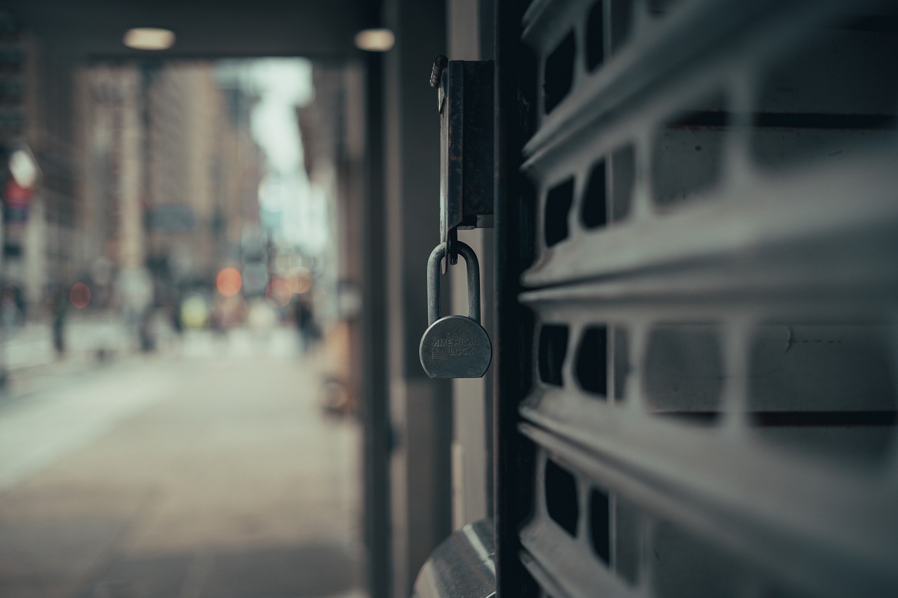 stores-closed-5276146_1280