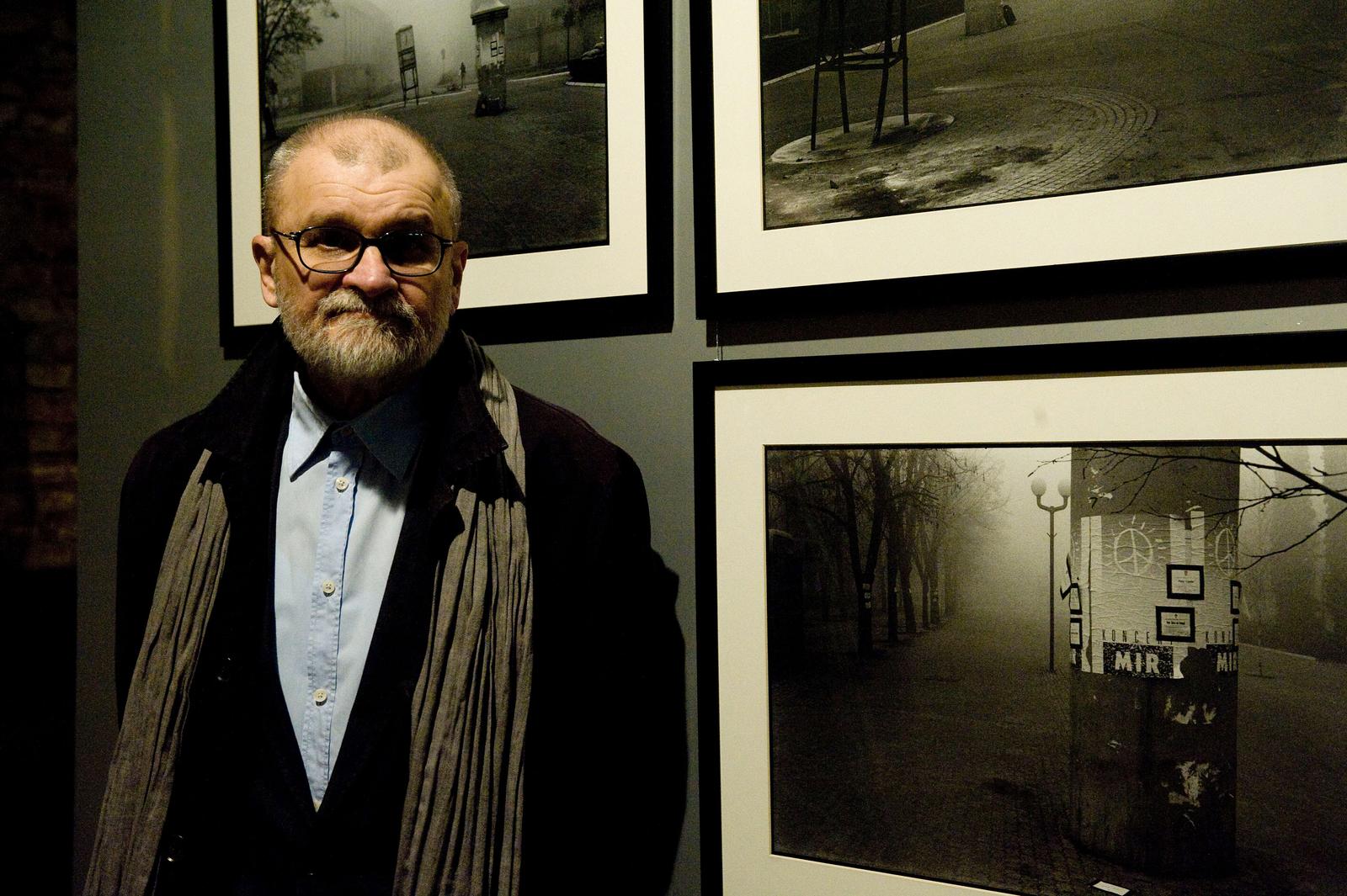 Zagreb: U Laubi sve?ano otvorena izloba Smrt po?etak kraja ili kraj po?etka