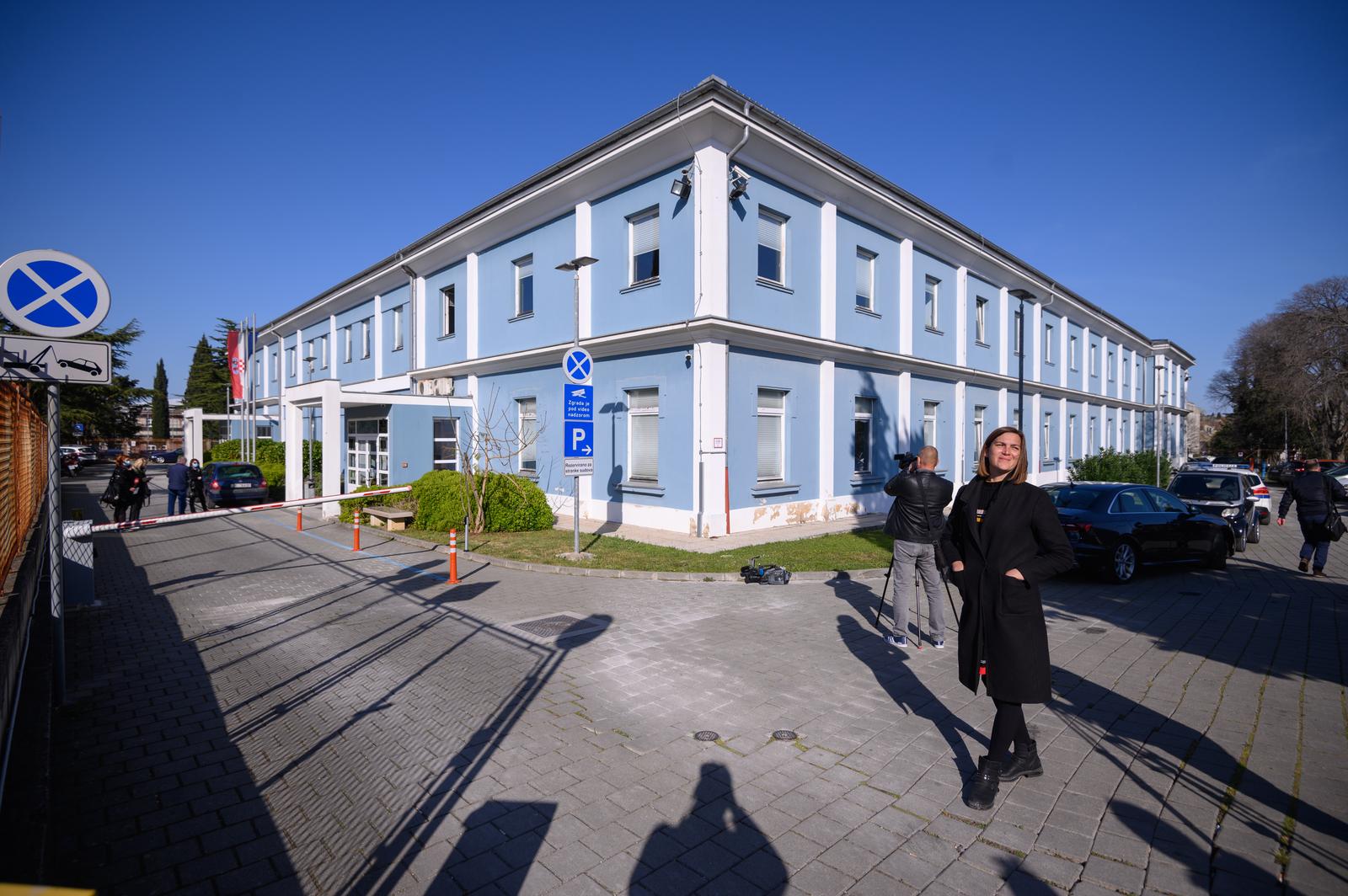 Zadar: Načelnik Općine Primošten Stipe Petrina priveden na Općinski sud