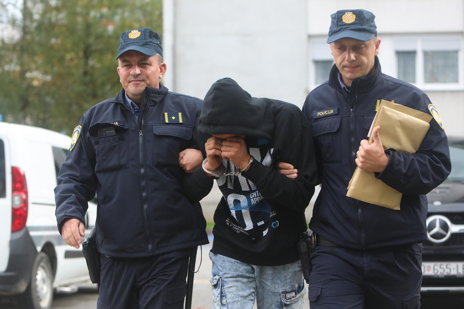 Privođenje 22-godišnjaka osumnjičenog za prometnu nesreću kod Gospića