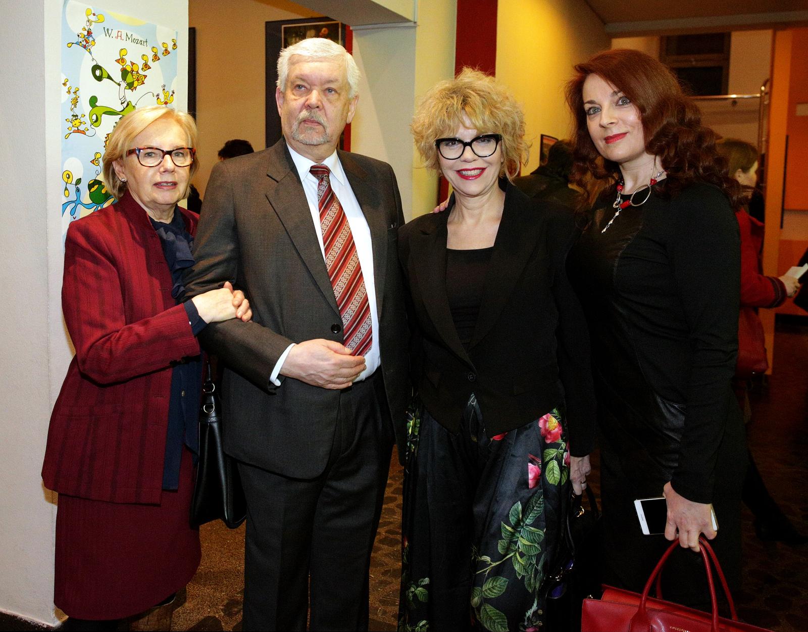 Zagreb: Poznati s djecom na premijeri predstave Aladin i ?arobna svijetiljka