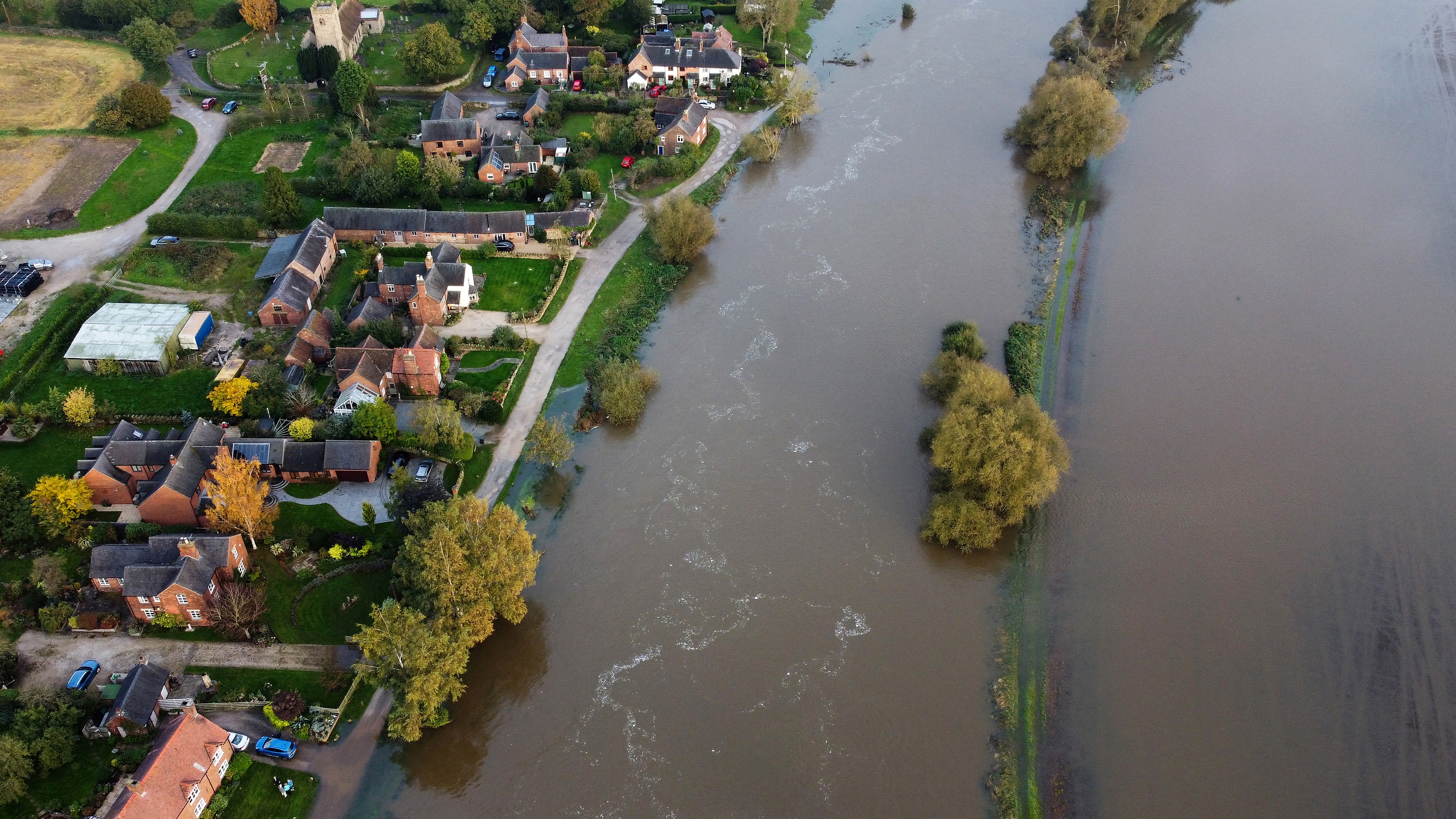 poplave, velika britanije, engleska
