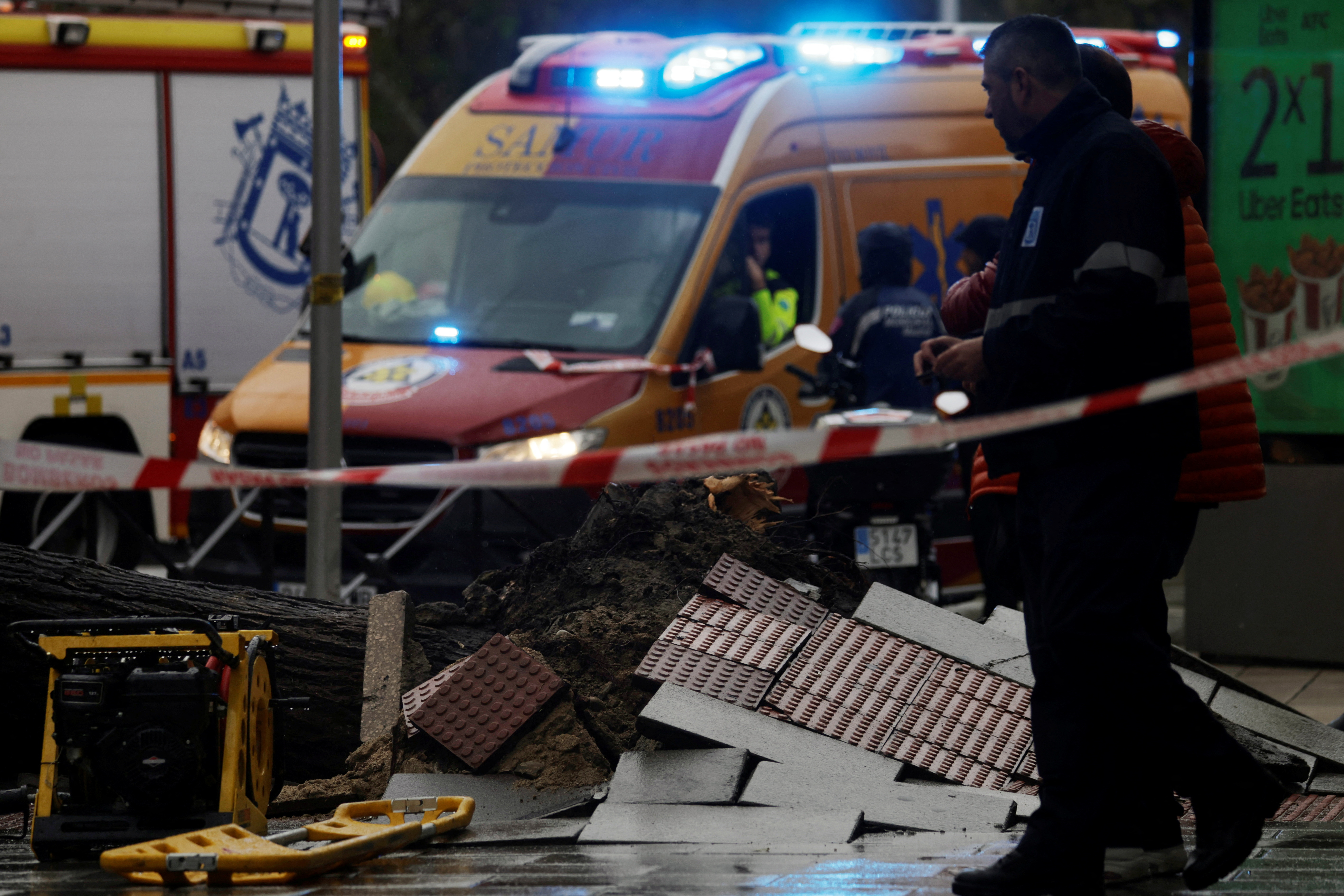 Fallen tree kills woman during Storm Ciaran in Madrid