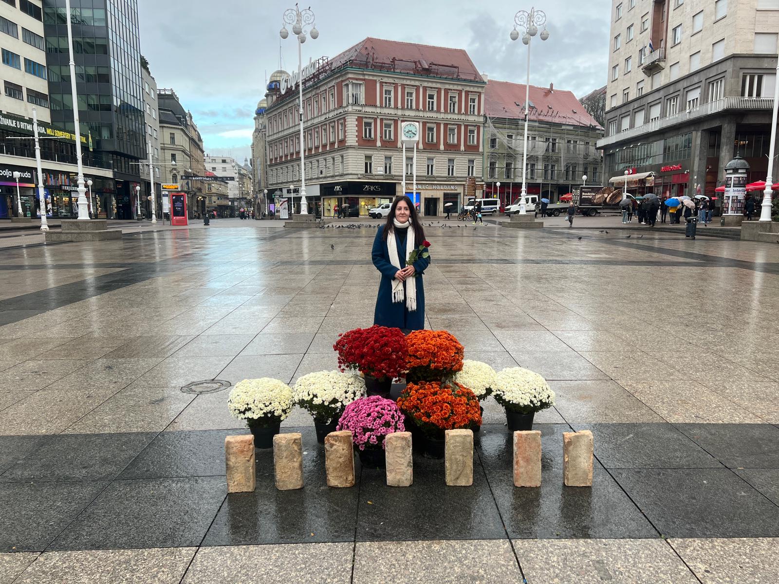 11. Tiha misa,  Arijana Lekić Fridrih, trg bana jelačića