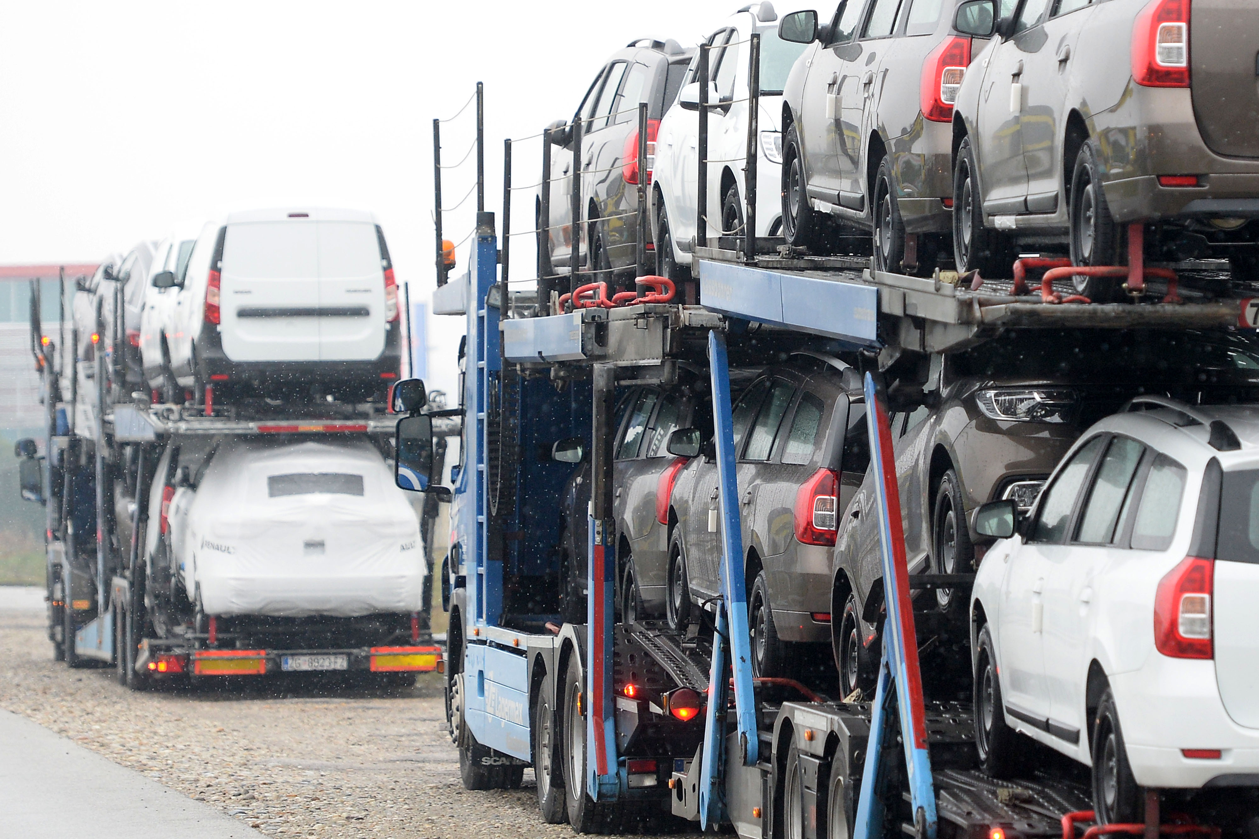 Čakovec: Prijevoz novih automobila