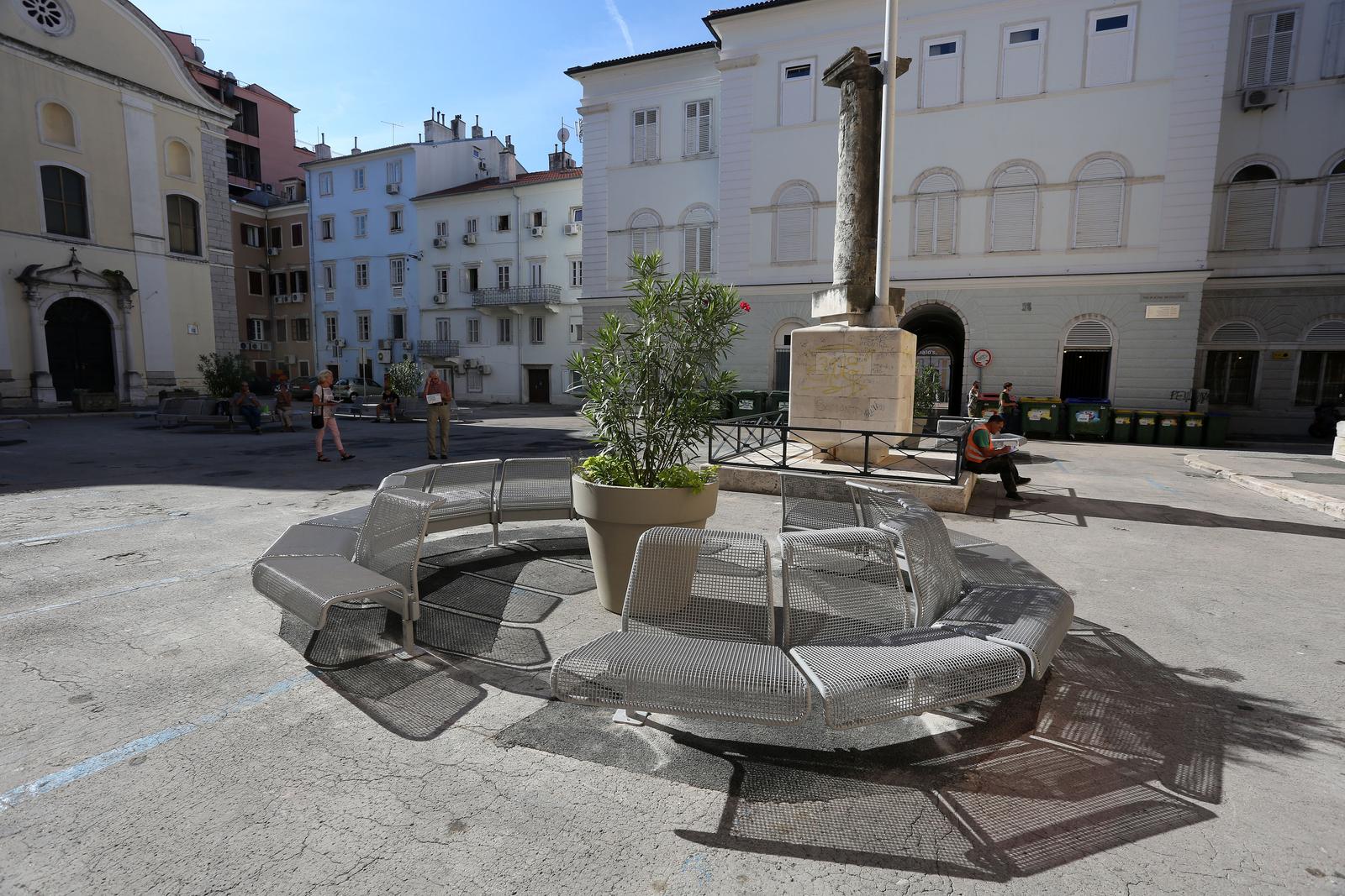 Rijeka: Trg Rije?ke rezolucije pretvoren u pjea?ki zonu sa klupama