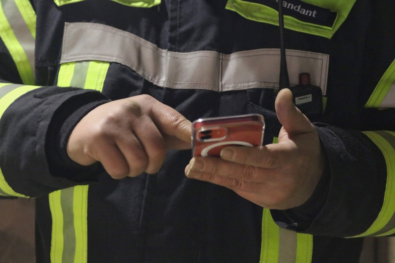 fire-fighters-5923453_1280