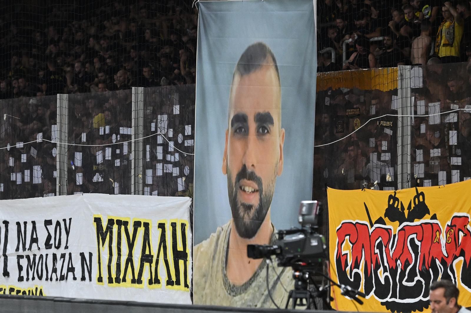AEK