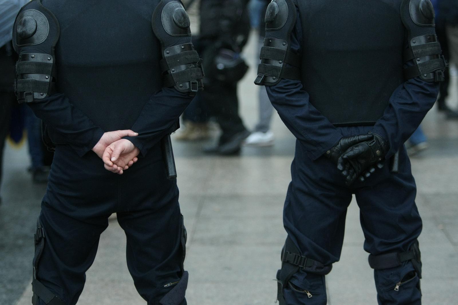 Zagreb: Policija ivim zidom razdvajala faiste i antifaiste, dvoje uhi?eno