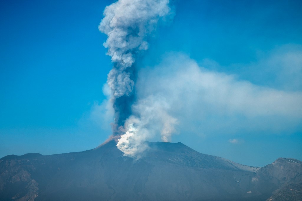 ITALY-VOLCANO-ETNA