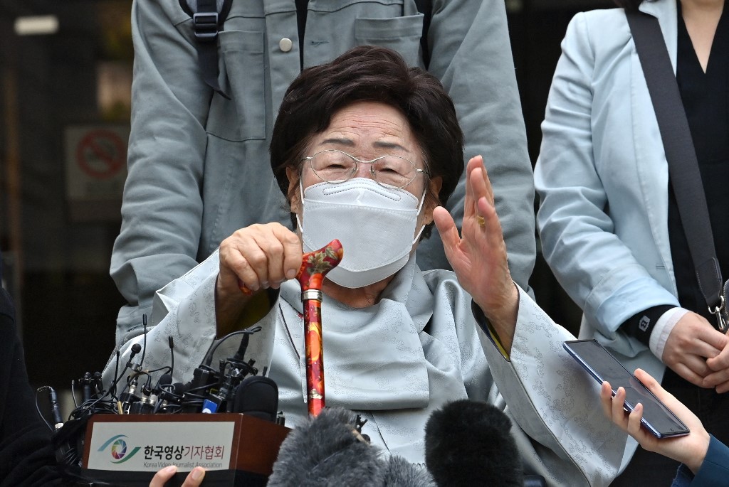 FILES-SKOREA-JAPAN-COURT-DIPLOMACY