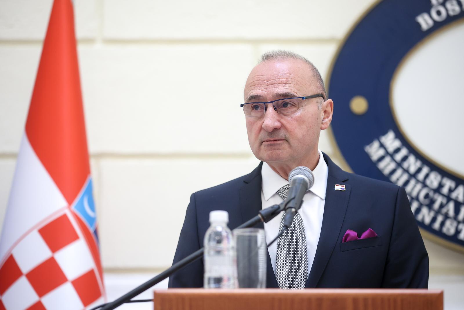 Gordan Grlić Radman