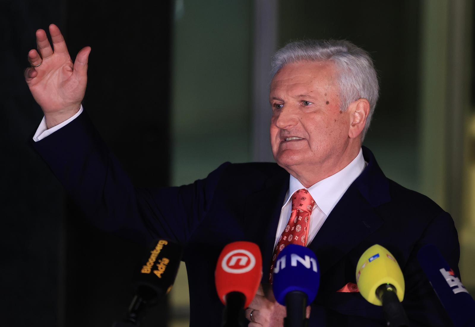 Zagreb: Nakon pada klju?nog vjeta?enja Ivica Todori? obratio se  javnosti