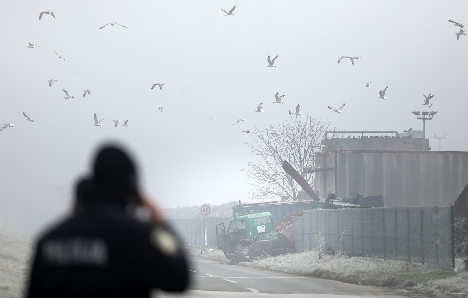 Zagreb: Policijski očevid na odlagalištu smeća Jakuševec