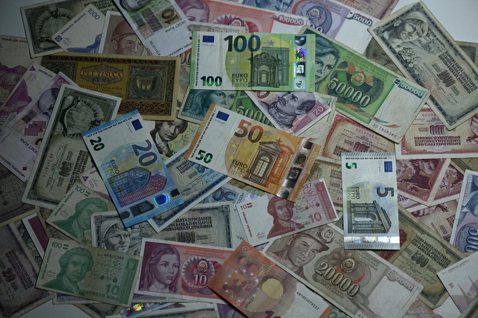 Danas je posljednji dan u Hrvatskoj kada se može plaćati kunama