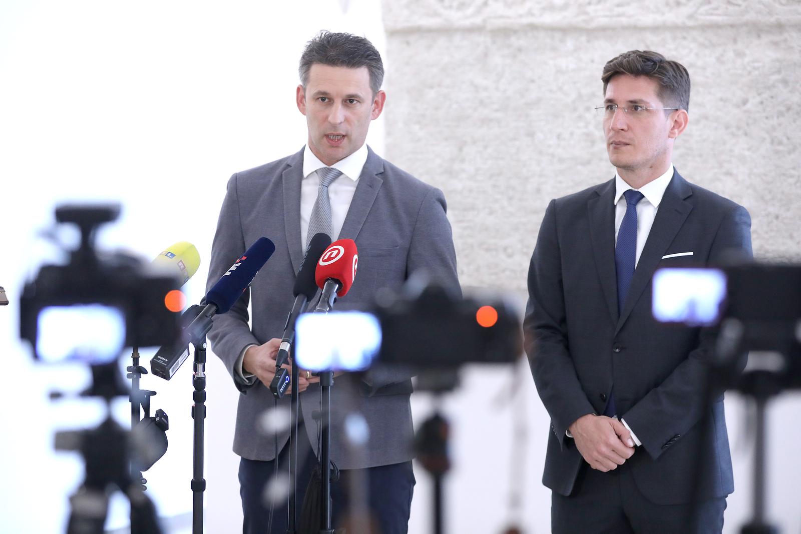 Zagreb: Božo Petrov i Zvonimir Troskot o aktualnim temama