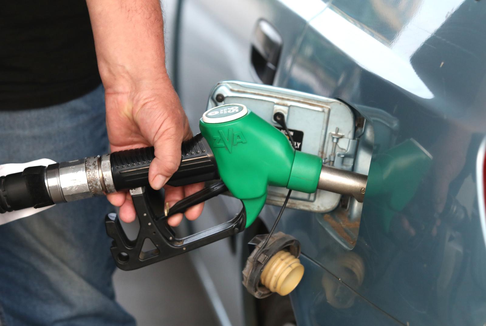 ibenik: Od danas nove cijene goriva, i dizel i benzin jeftiniji