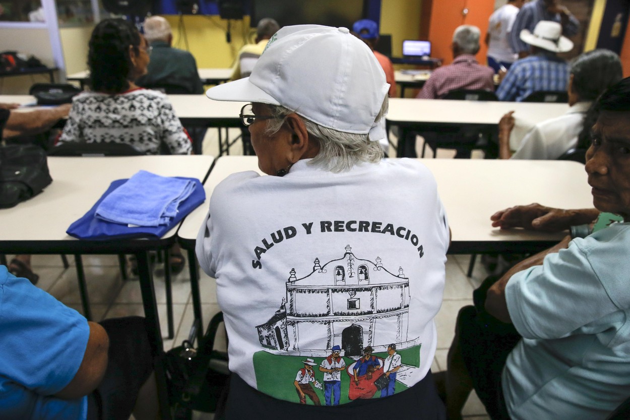 Latino News - April 6, 2017