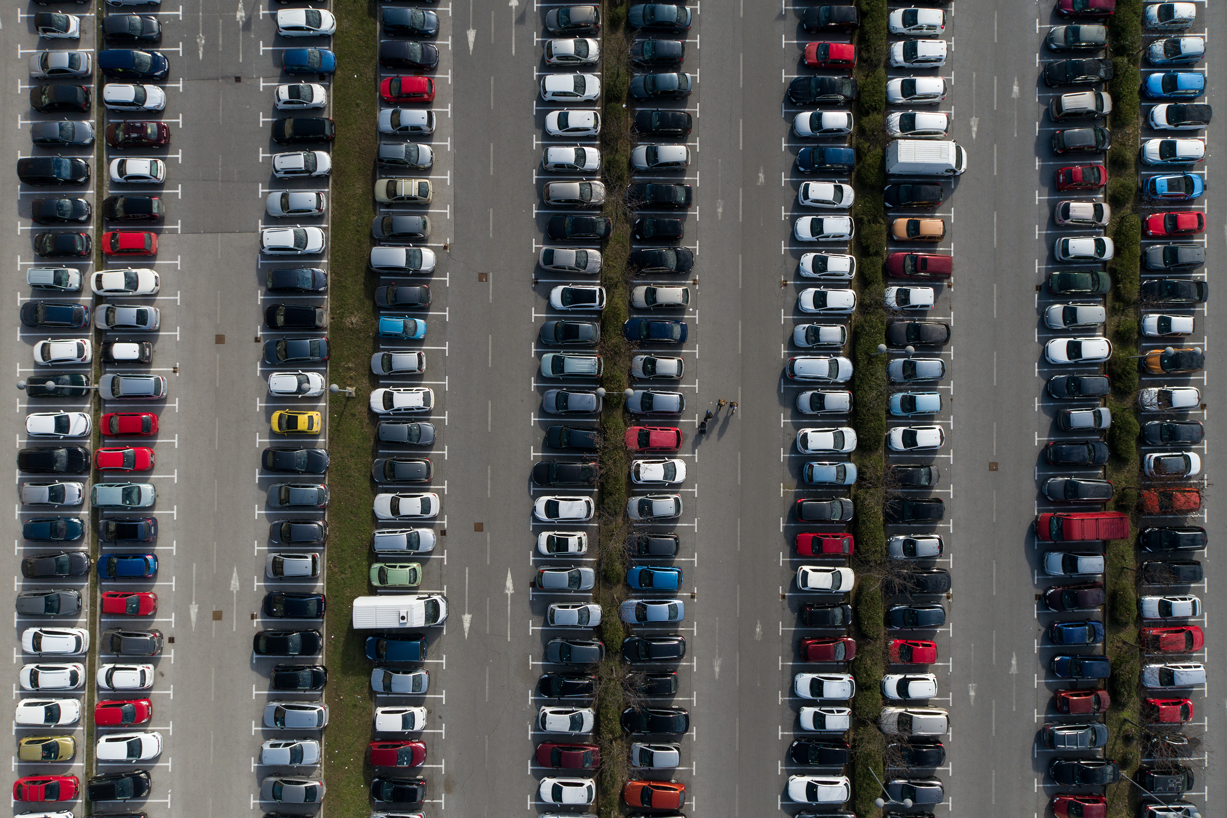 Zagreb: Pogled iz zraka na staru ruševnu zgradu Paromlina