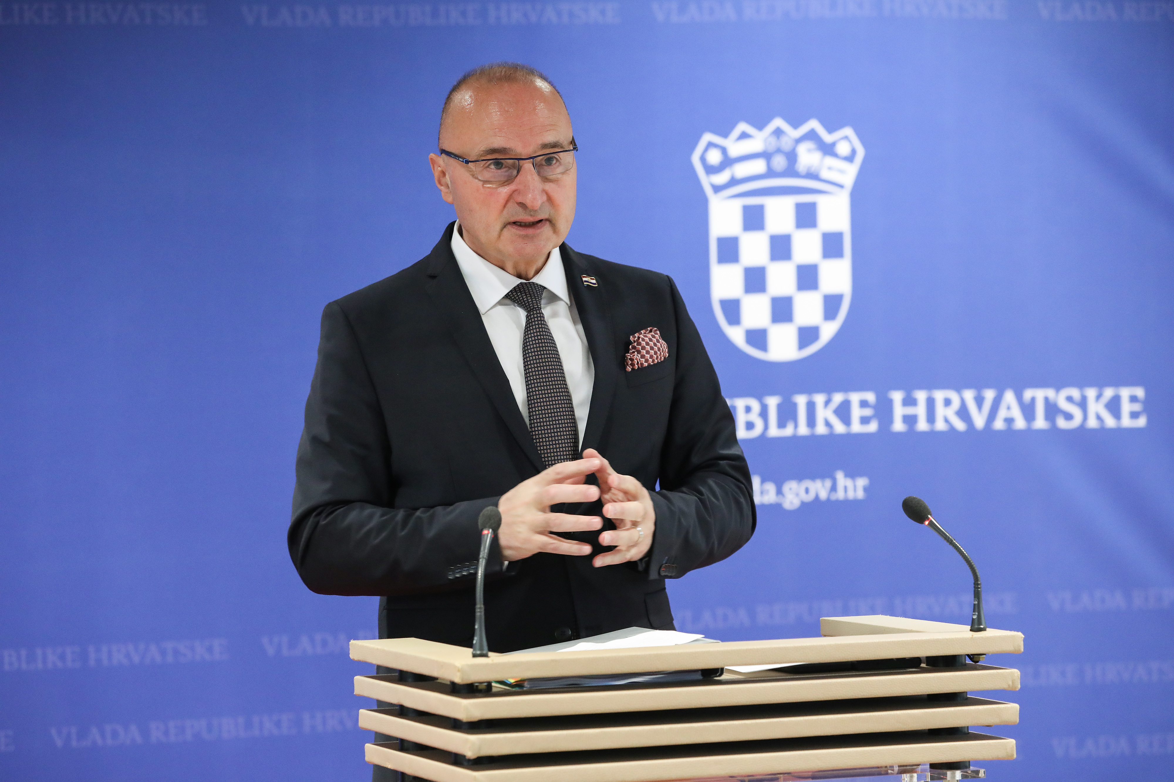 Gordan Grlić Radman