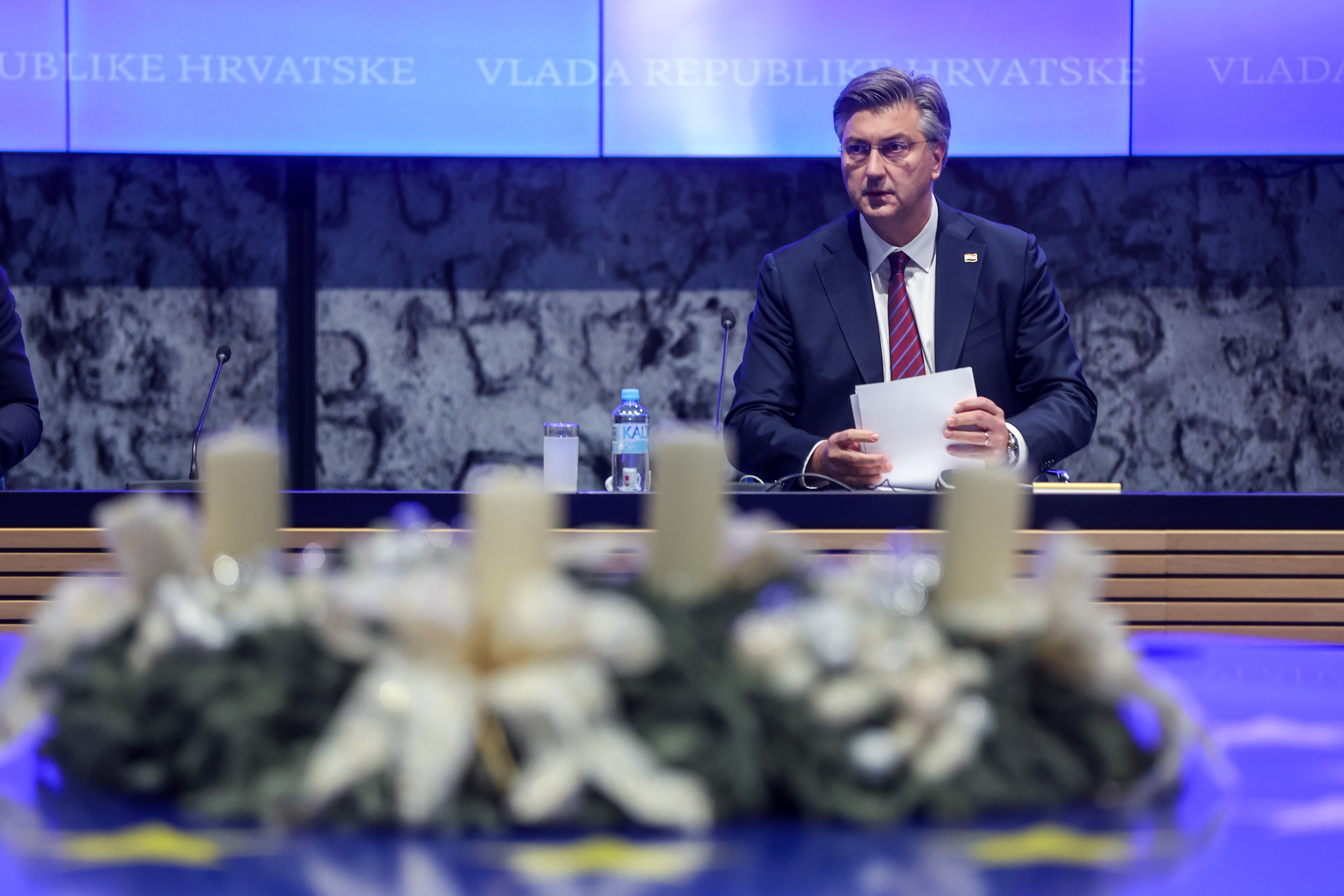 Zagreb: Plenković na sjednici Gospodarsko-socijalnog vijeća najavio novo pojeftinjenje goriva