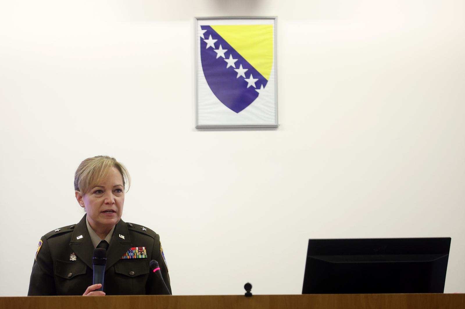 Sarajevo: Ministarstvo obrane BiH organiziralo ceremoniju primopredaje Memoranduma o NATO akreditaciji Centra za obuku za operacije podrške miru