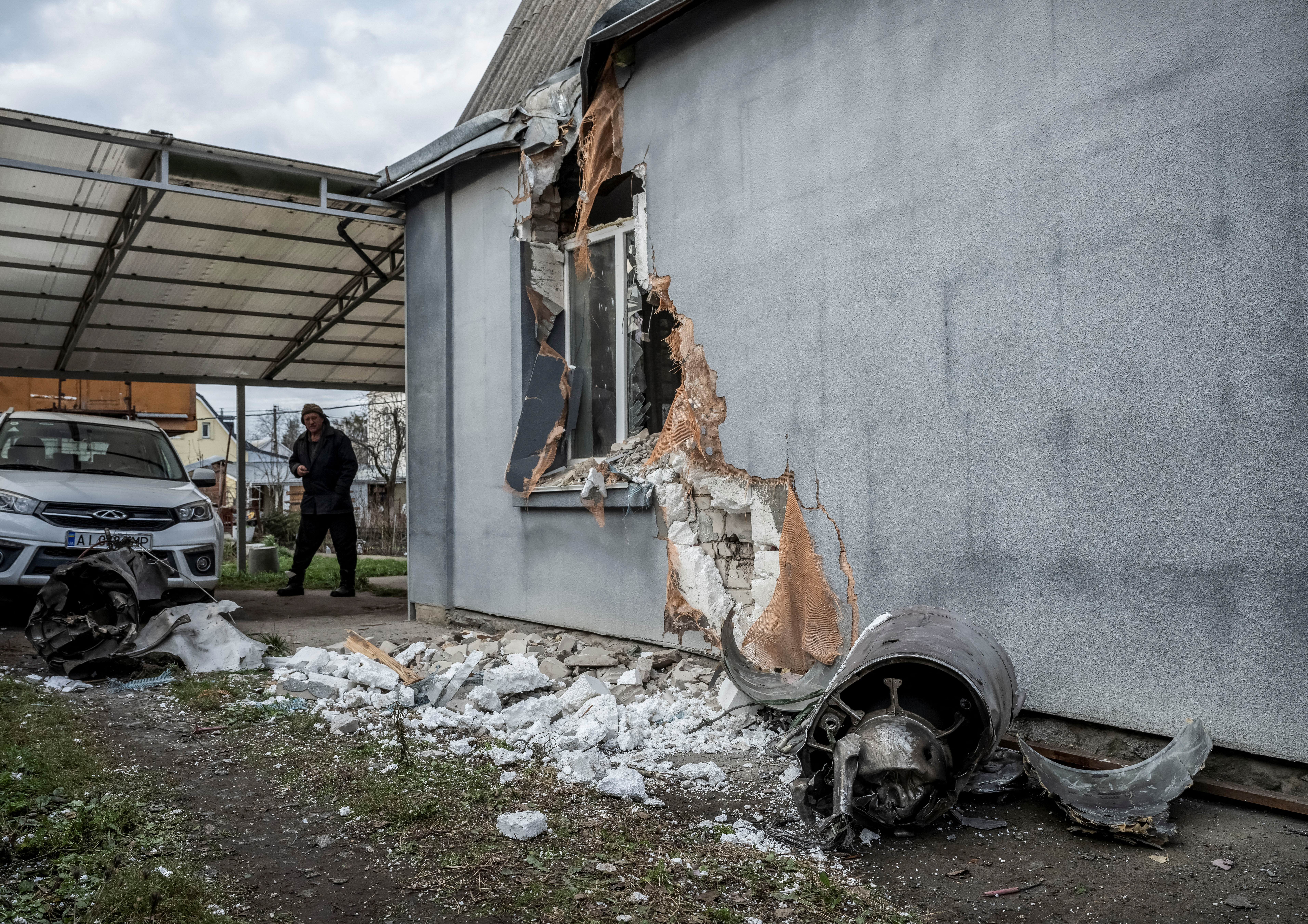 Russian missile and drone strike in Kyiv