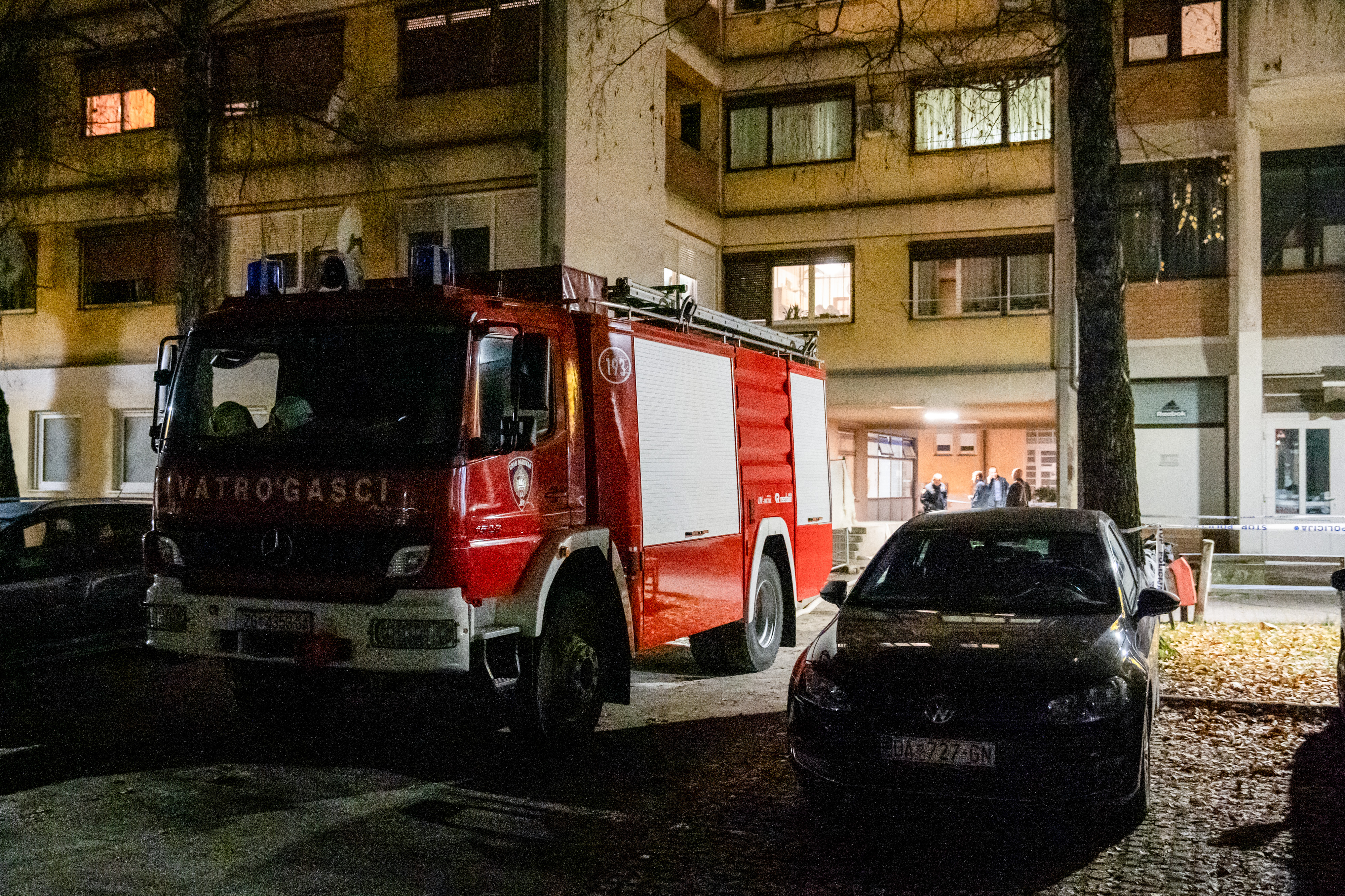 Jedna osoba poginula u požaru u centru Daruvara