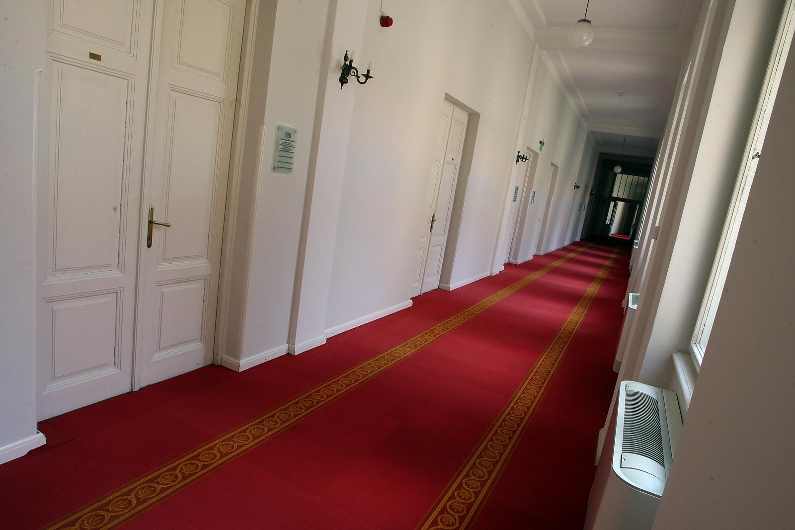 Zagreb: Ljetna stanka u radu Hrvatskog sabora