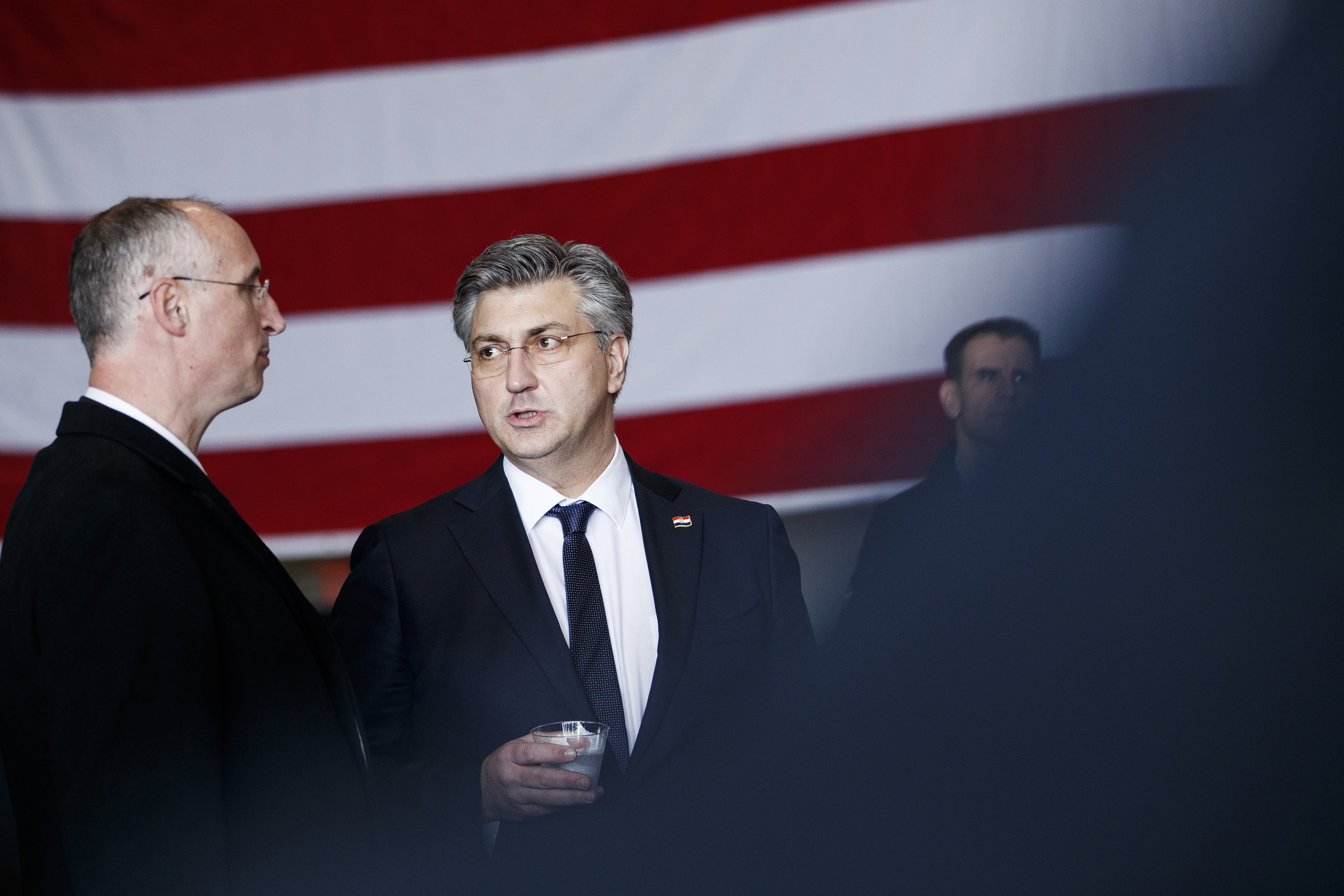 Split: Premijer Andrej Plenković obišao američki nosač aviona Harry S. Truman