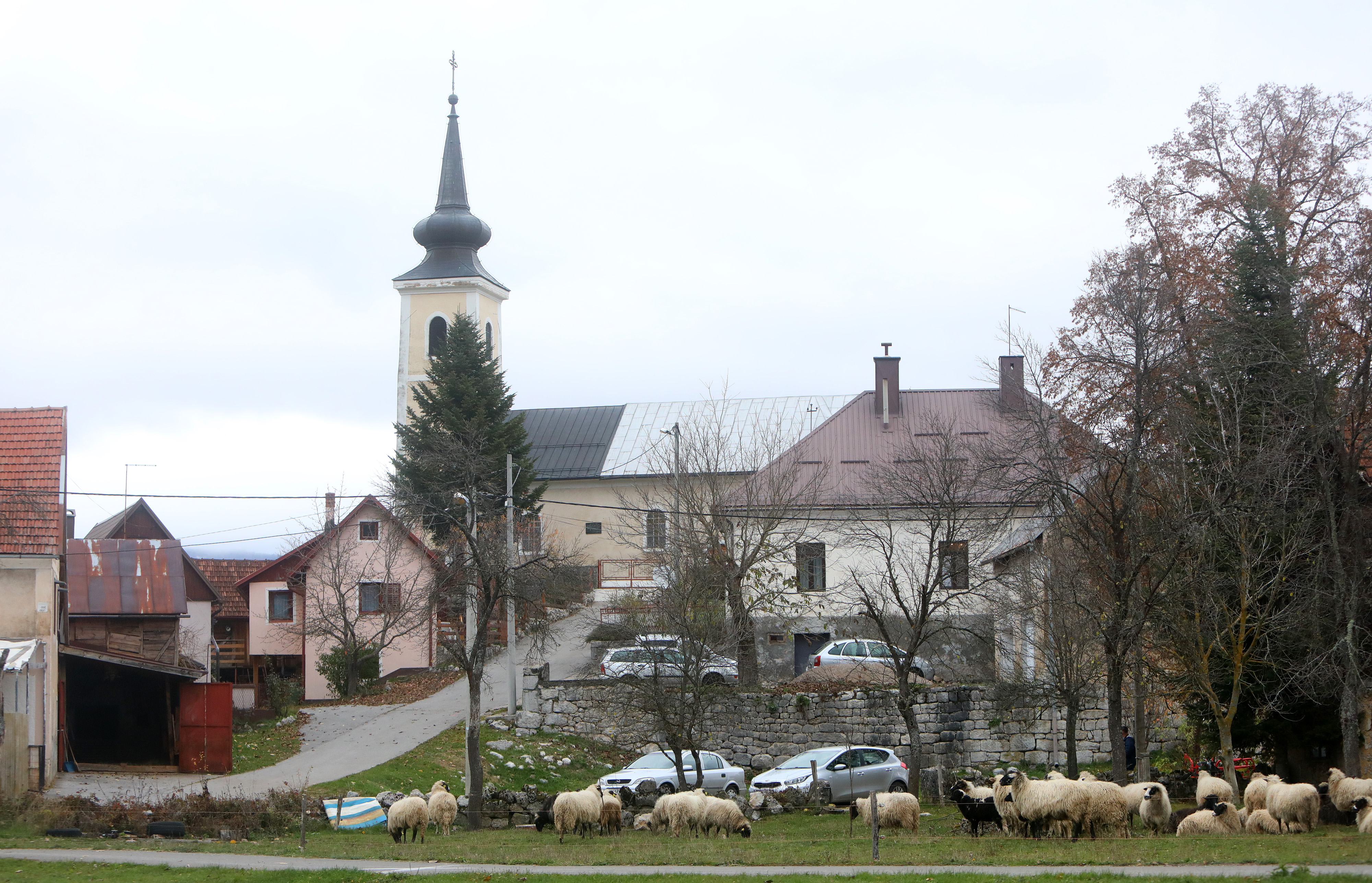 Reportaža iz Kosinja, mjesta u općini Perušić