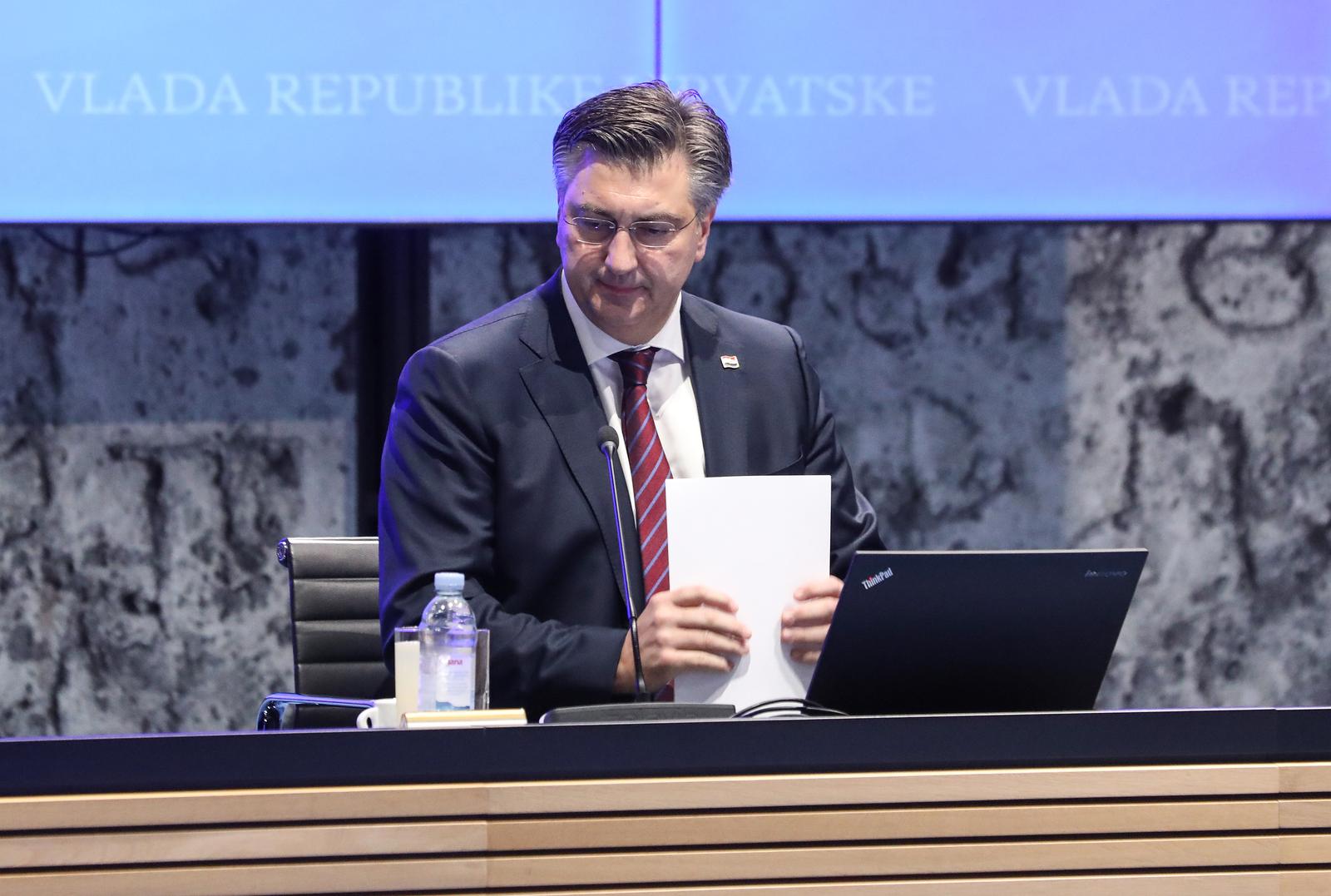 Zagreb: Odrana 276. sjednica Vlade RH