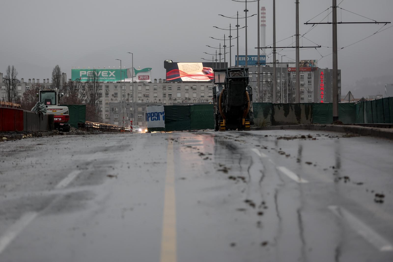 Zagreb: Zbog radova na Jadranskom mostu stvaraju se gužve