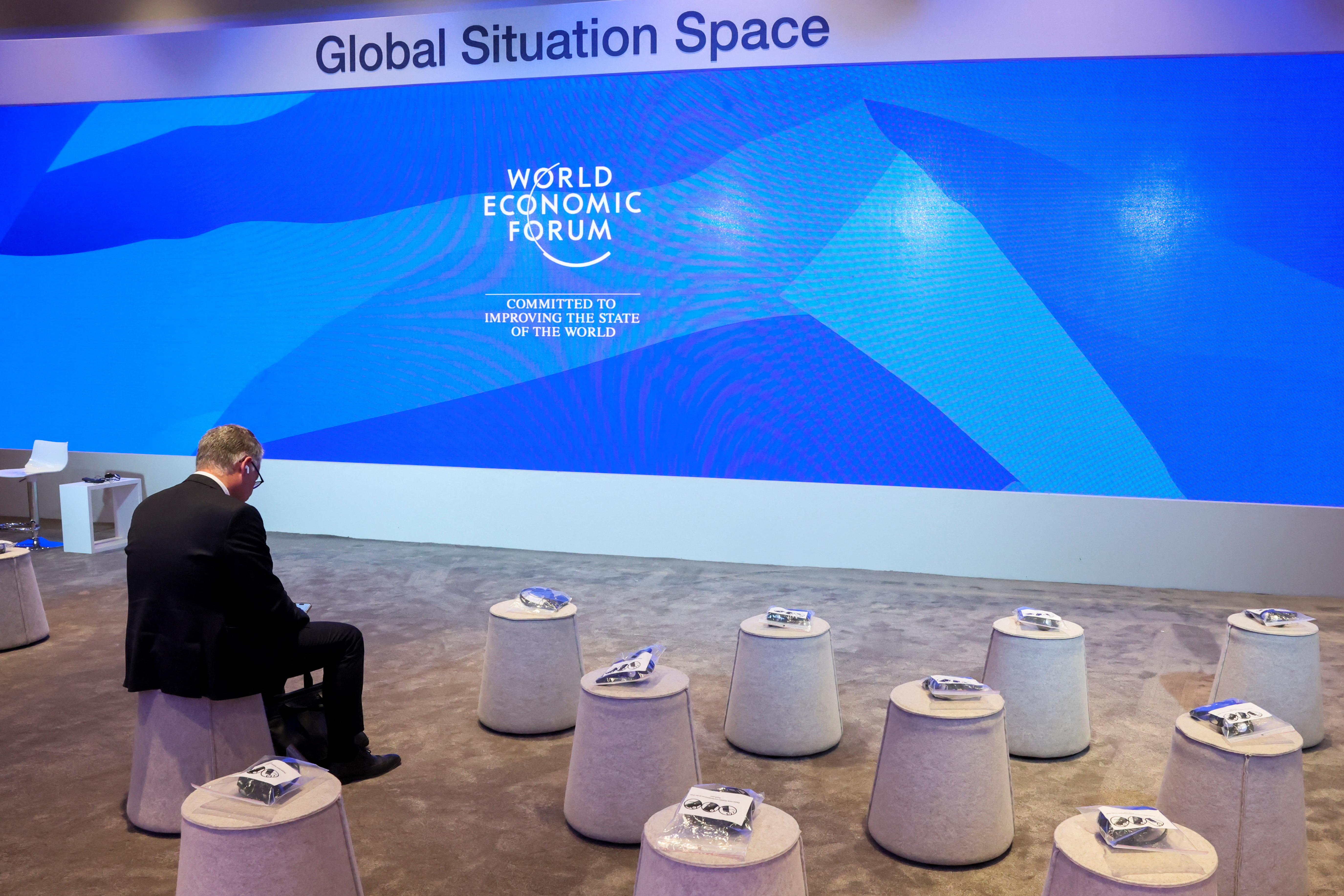 54th WEF annual meeting in Davos