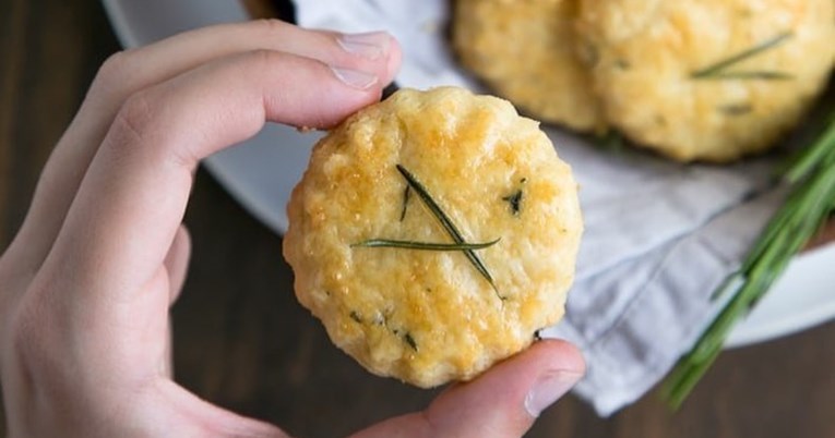 bd1e2b52-6776-4a56-ba78-b352ac0859c7