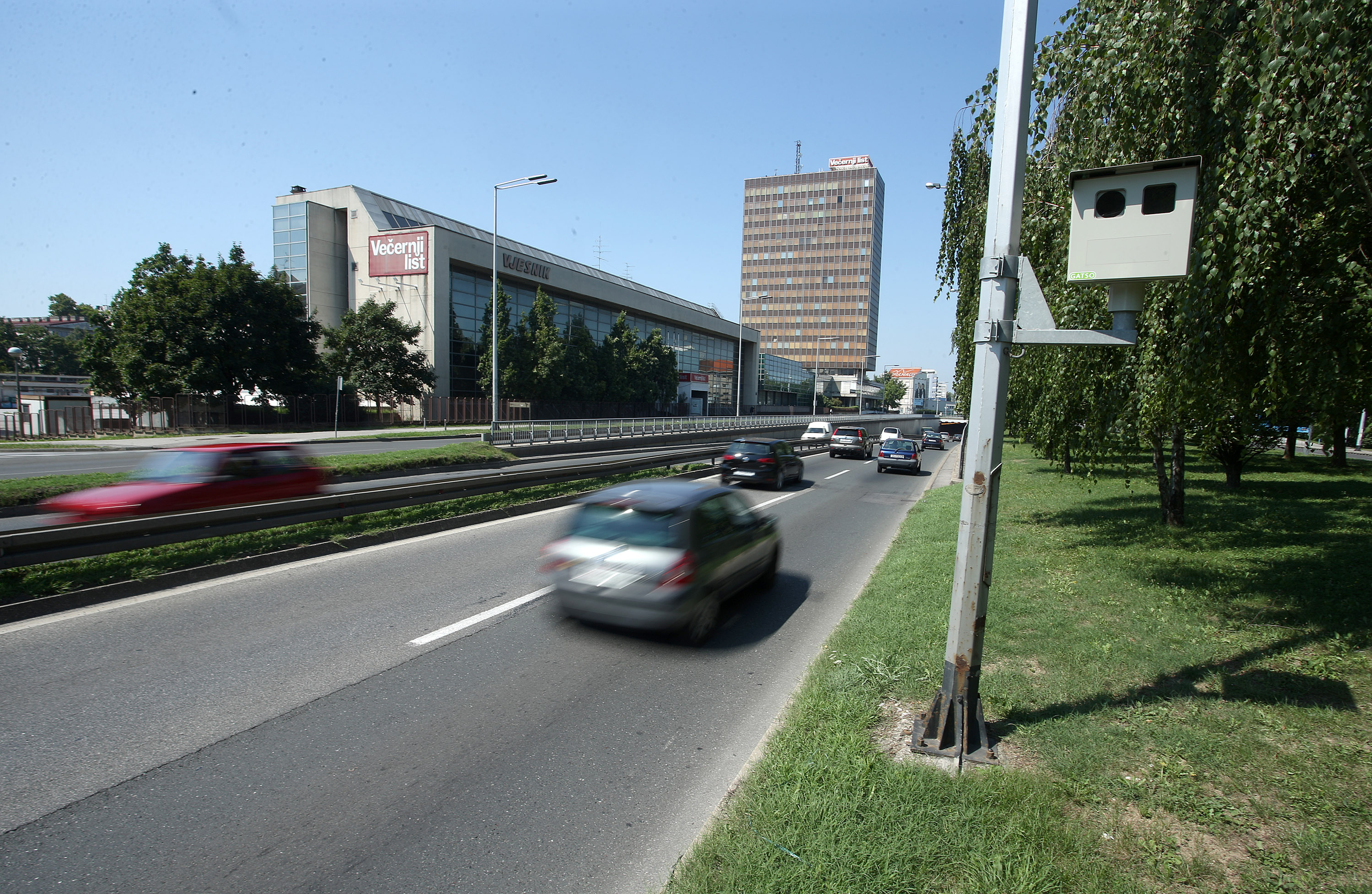 Fiksna kamera za mjerenje brzine na Slavonskoj aveniji