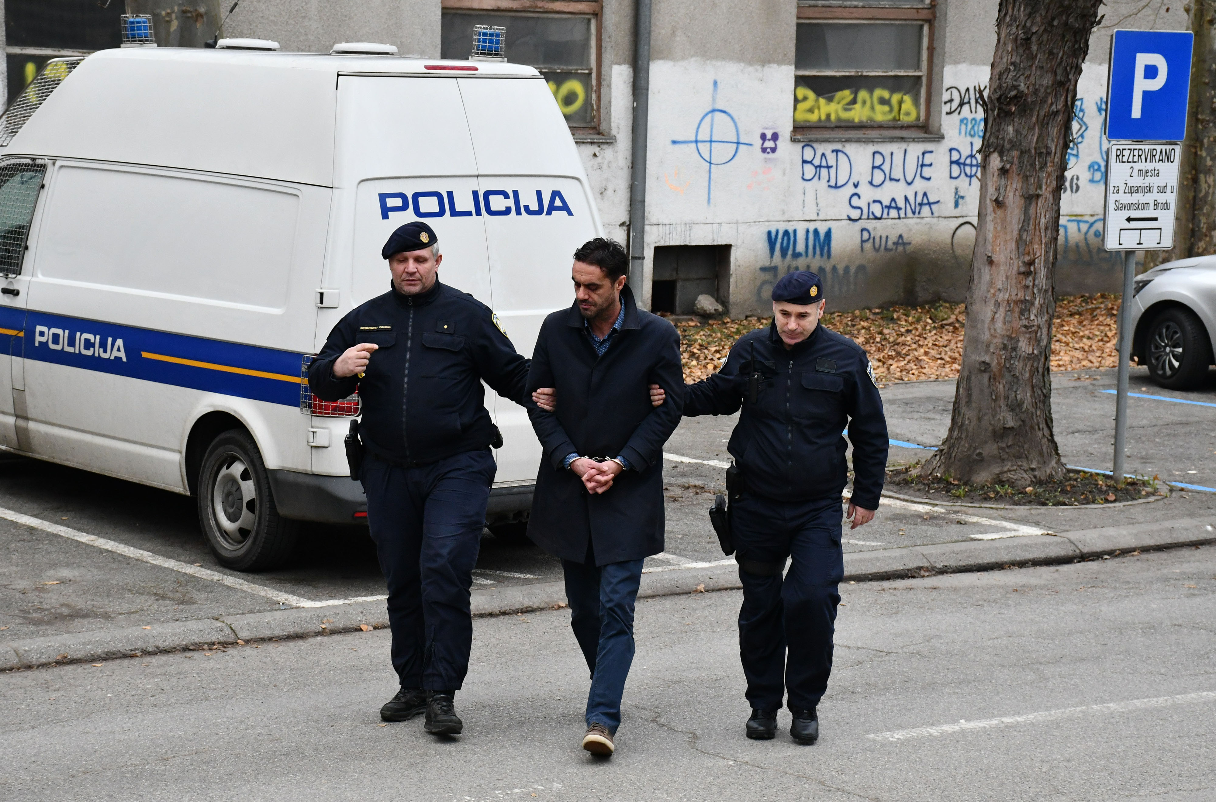 Slavonski Brod: Priveden Vjekoslav Potočanac, bivši ravnatelj Županijskog Centra za socijalnu skrb