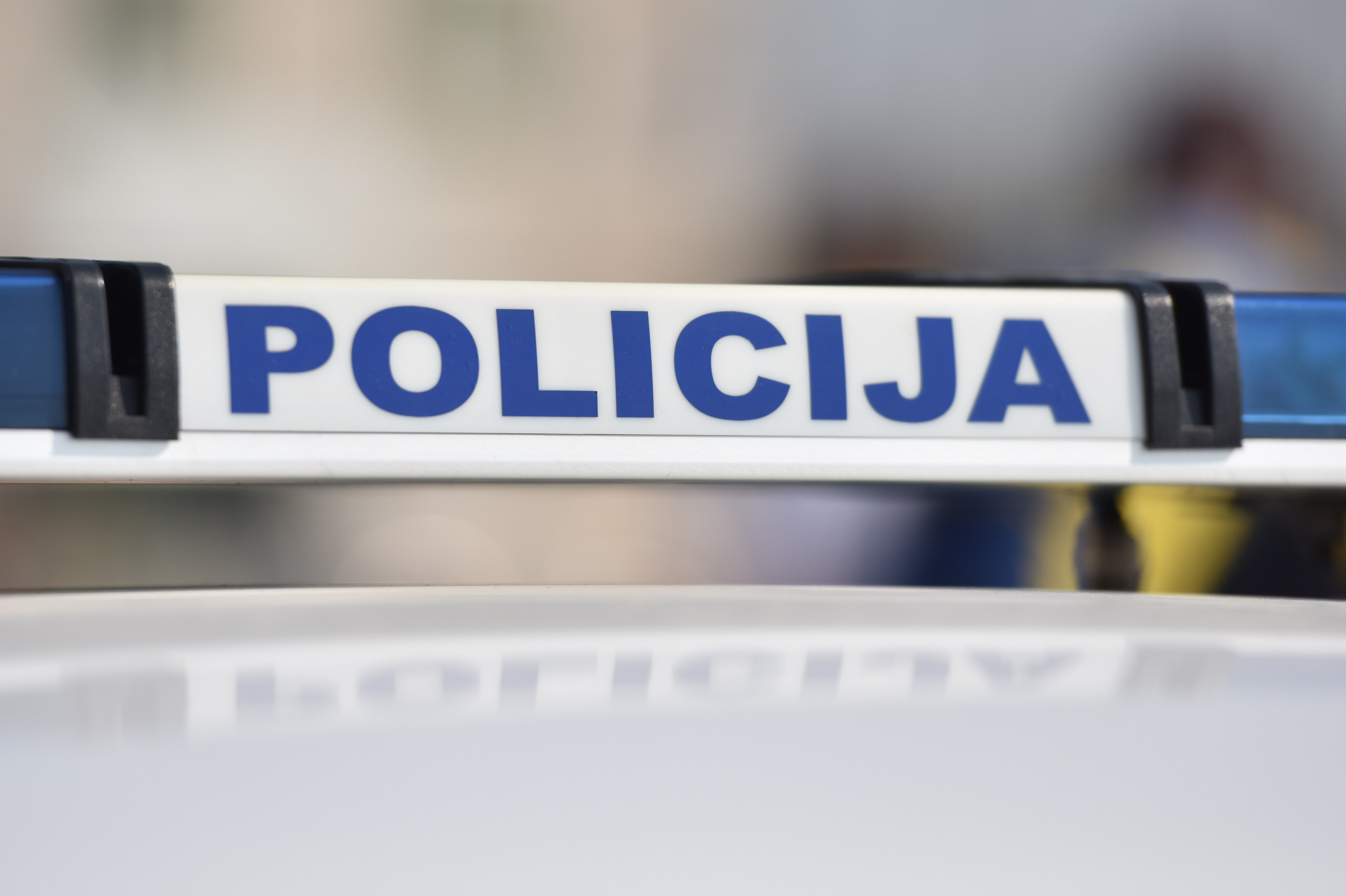 Policija