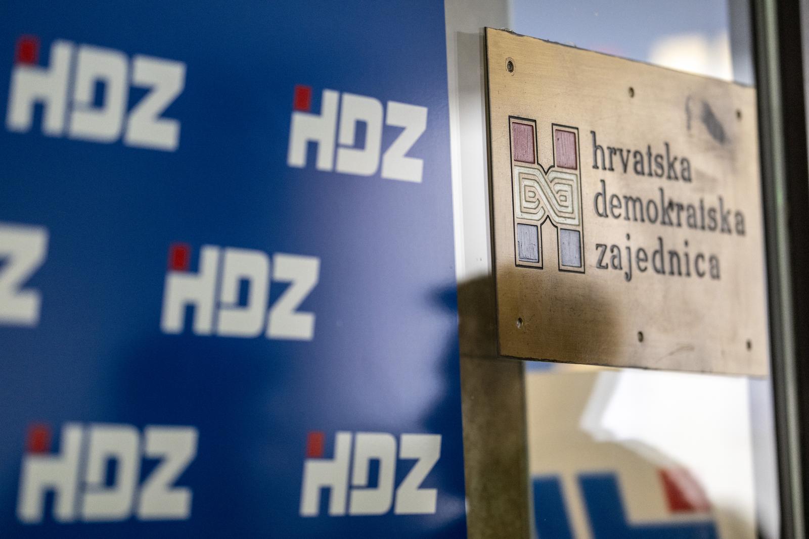 Zagreb: Dolazak članova HDZ-a na sjednicu Šireg predsjedništva