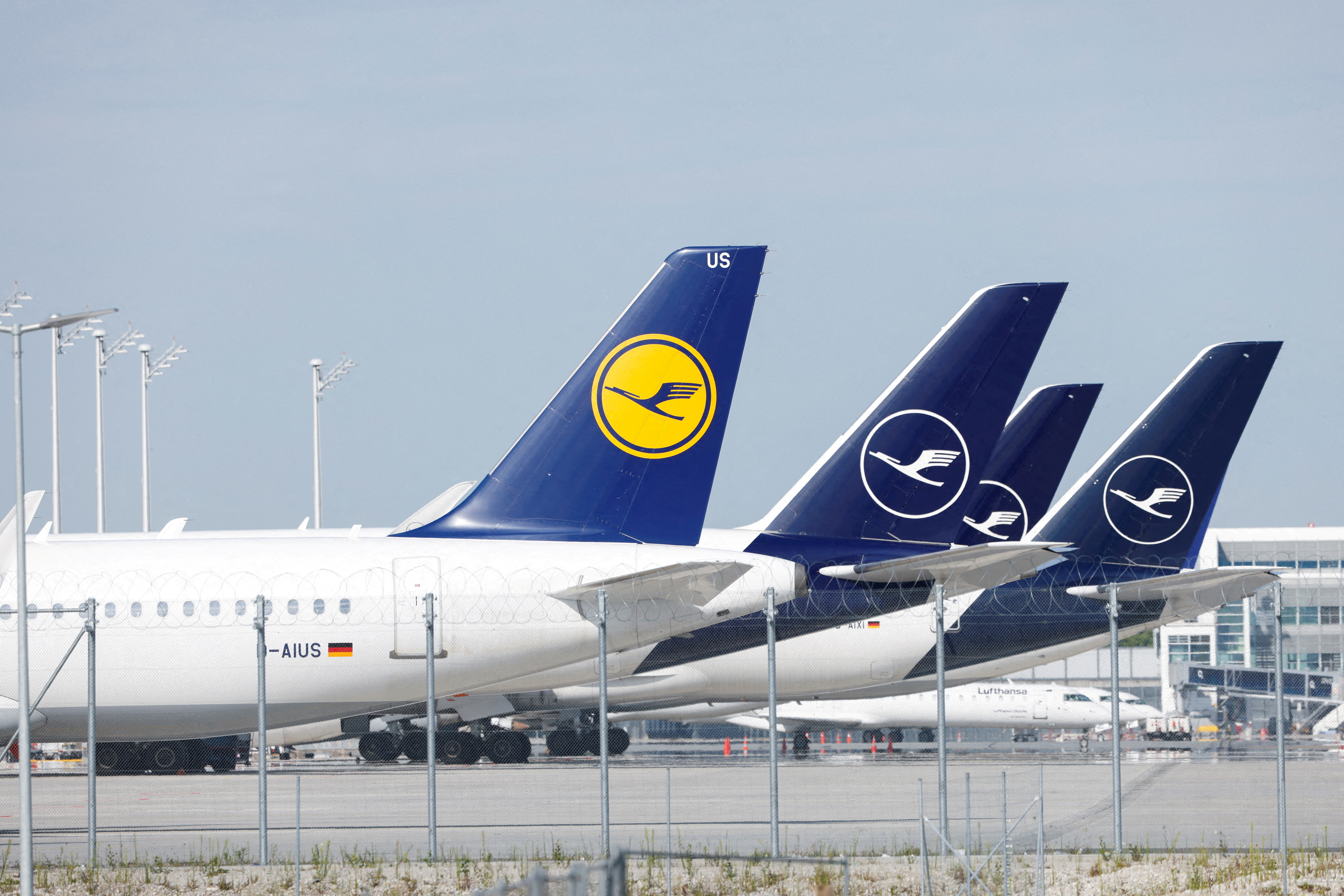 FILE PHOTO: Lufthansa ground staff in Germany go on strike over 9.5% pay claim, in Munich