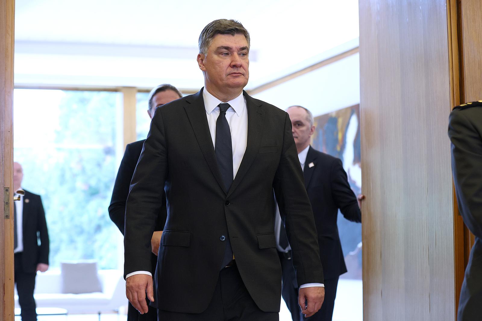 Zagreb: Predsjednik Milanović upriličio svečani prijam za umirovljene brigadire i kapetane bojnog broda