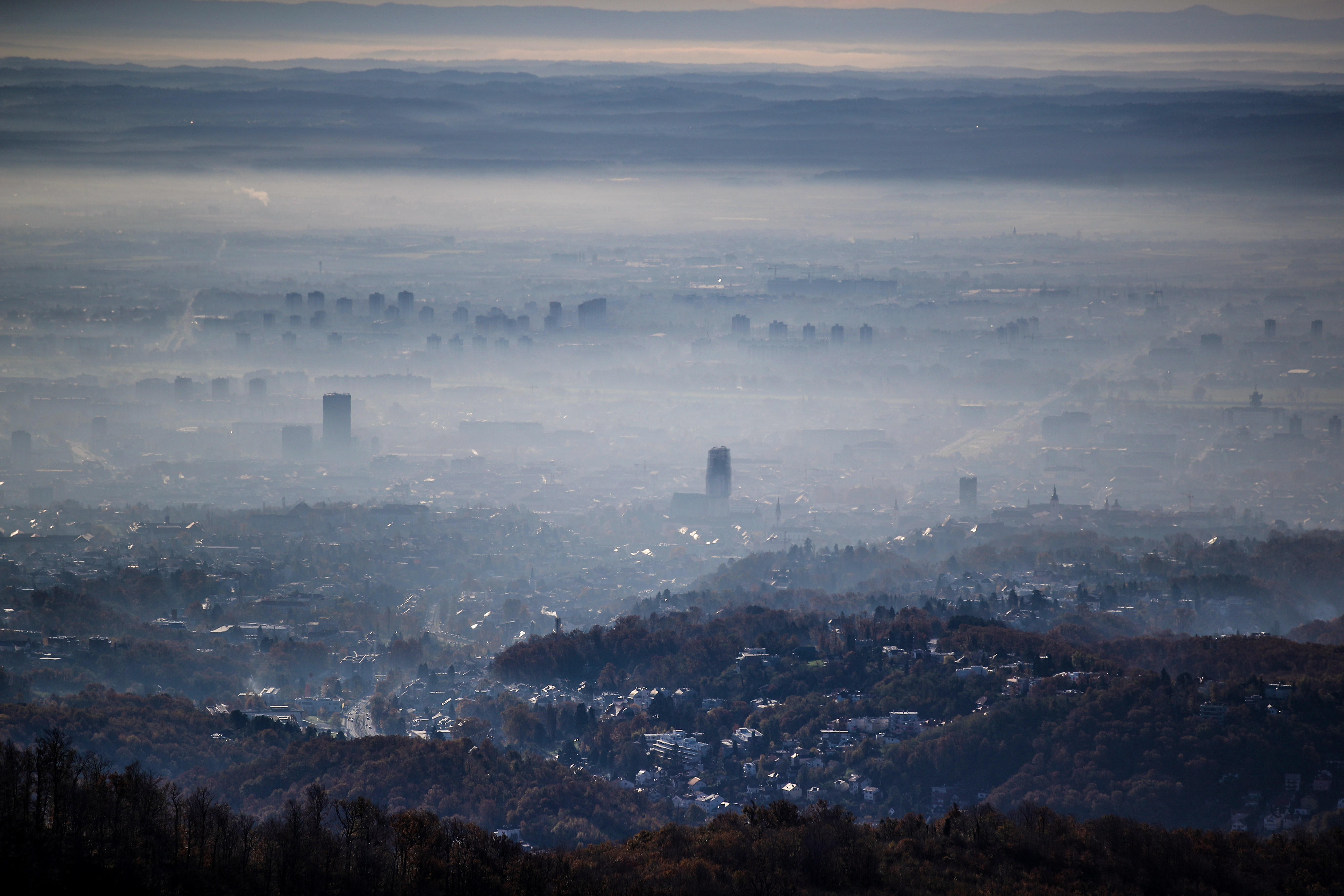 Pogled na Zagreb s Medvednice