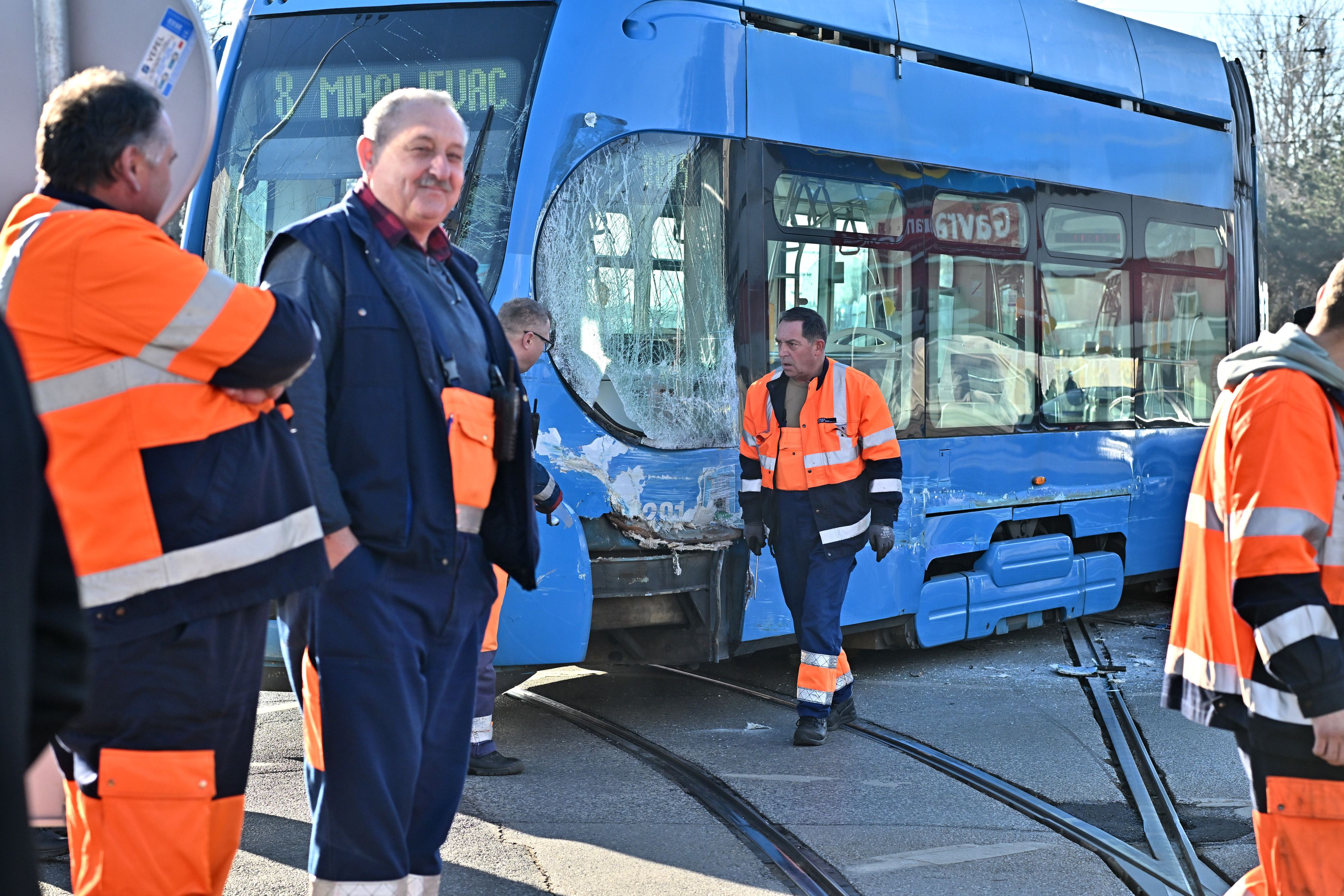 Zagreb: Tramvaj izletio s tračnica i sudario se s drugim