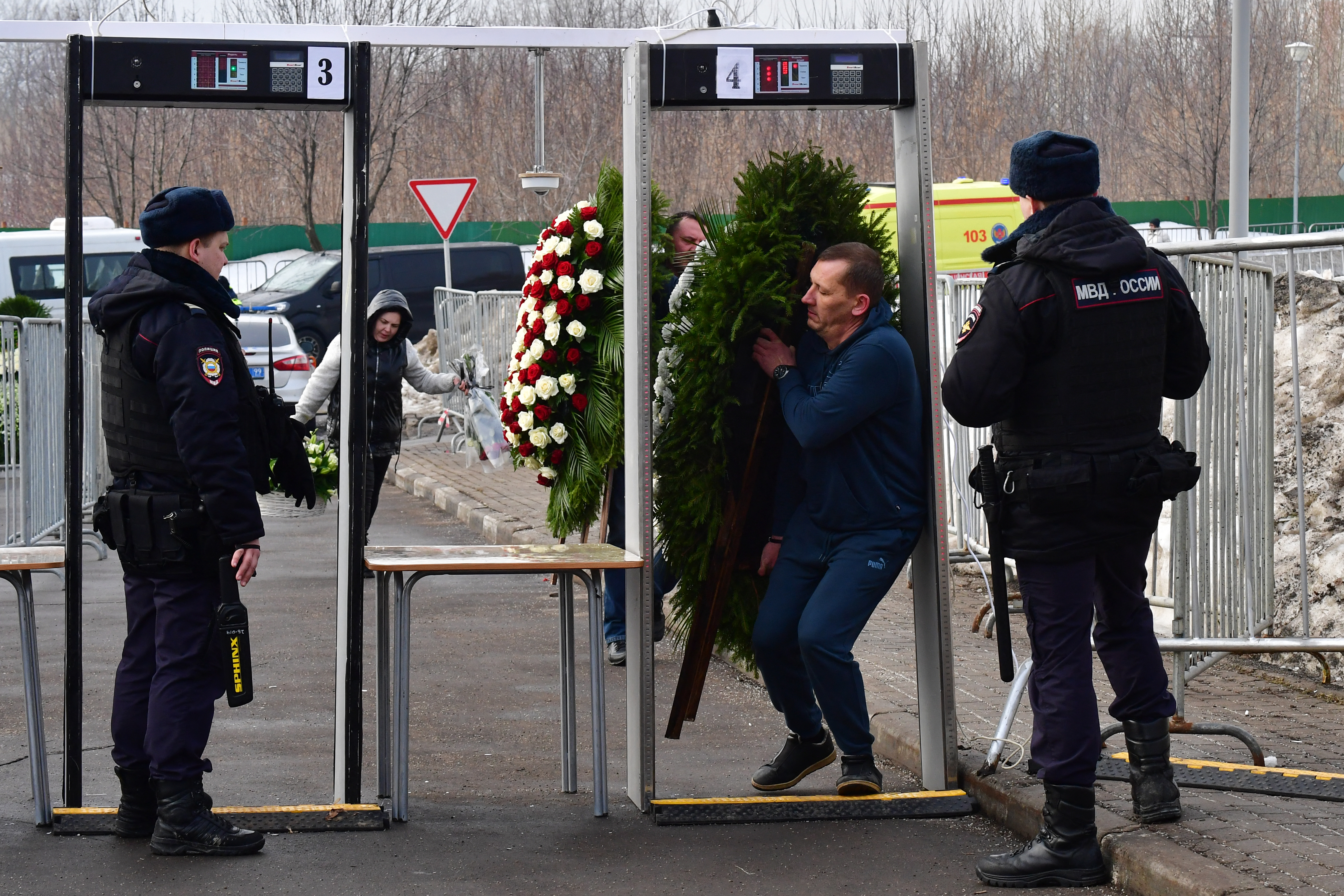 RUSSIA-POLITICS-NAVALNY-FUNERAL