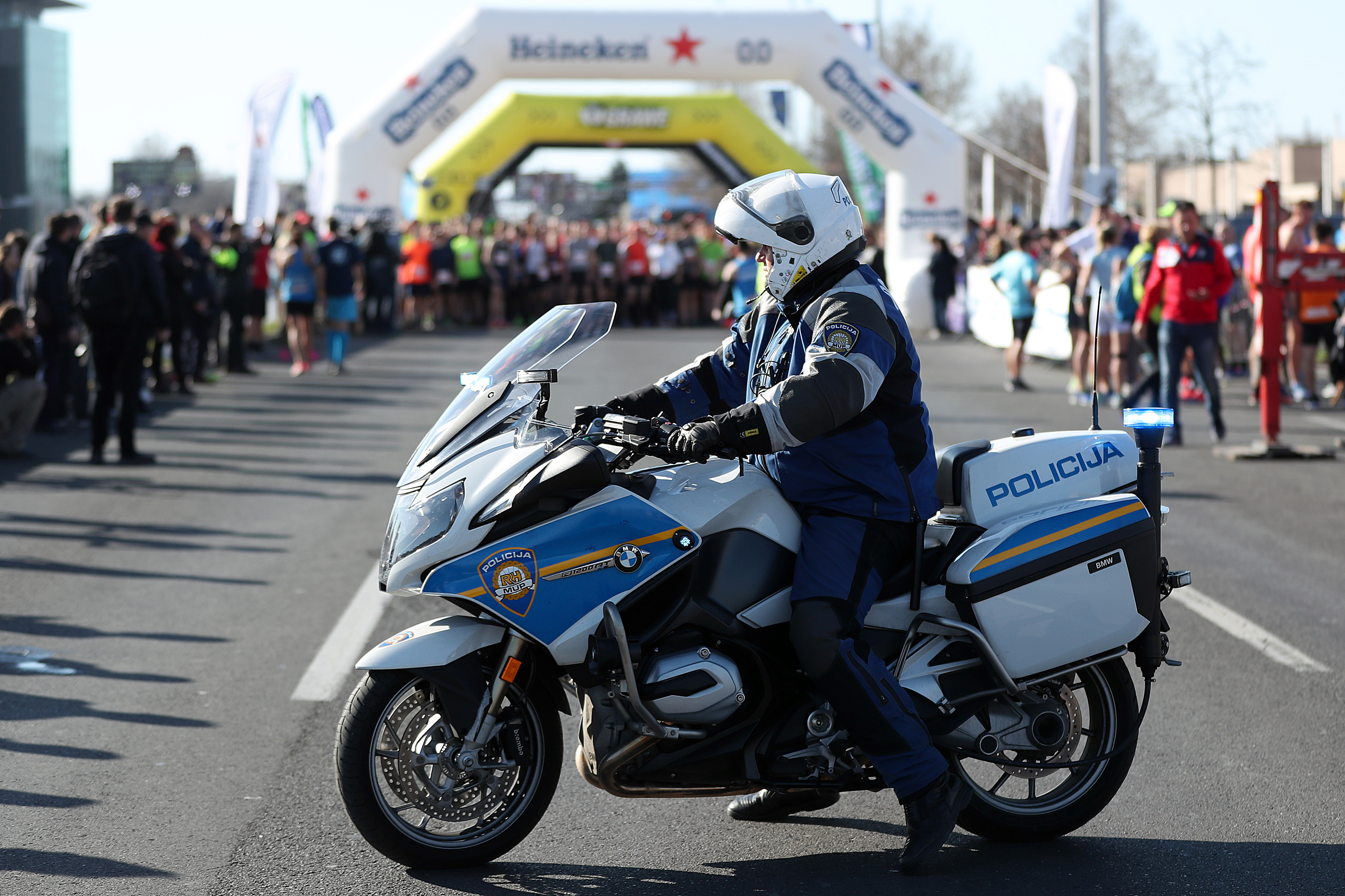 4. Zagreb21 - Zagrebački proljetni polumaraton startao ispred NSK