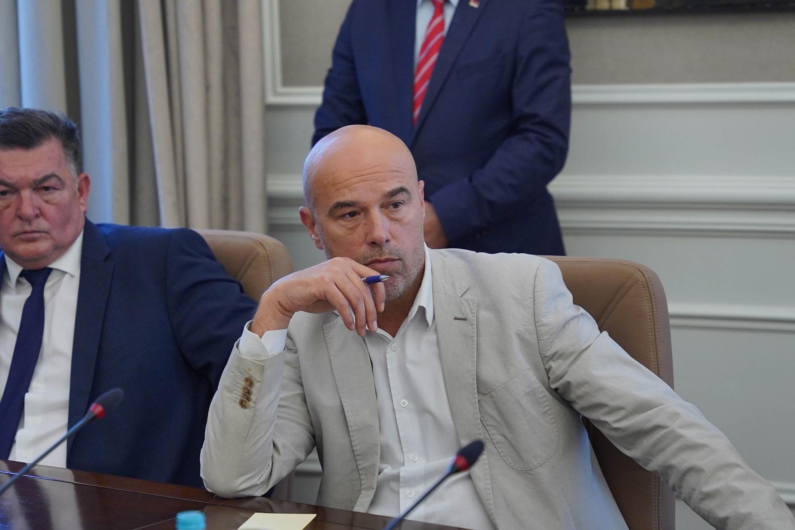 Banja Luka: Održan sastanak Milorada Dodika s predstavnicima institucija RS-a